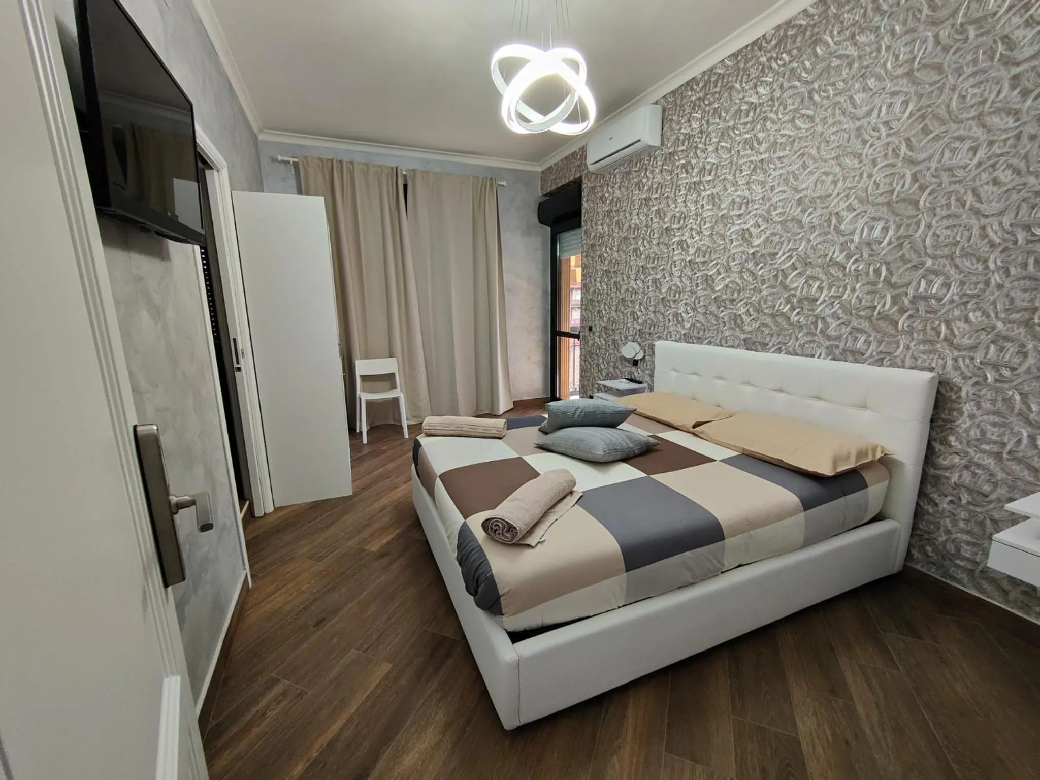 Queen Room - single occupancy in B&B MaisonAlysie