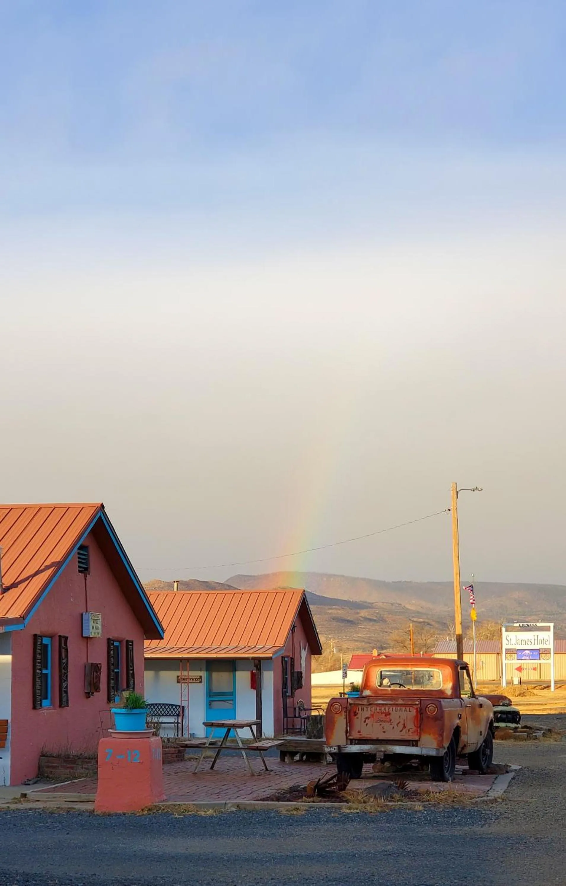 Property building in Hikers Cimarron Inn & RV Park