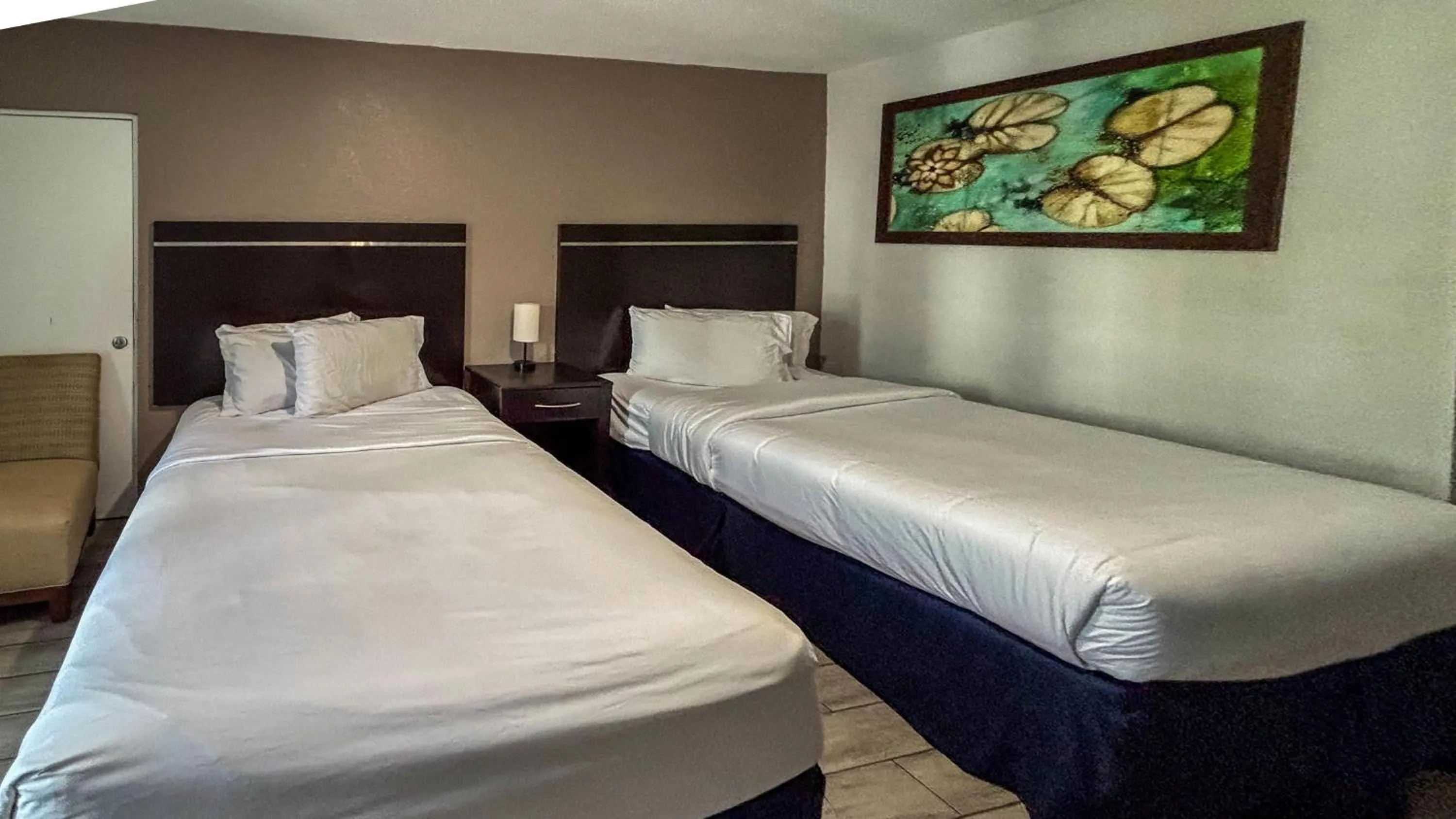 Bedroom, Bed in Motel 6 - Altamonte Springs, FL