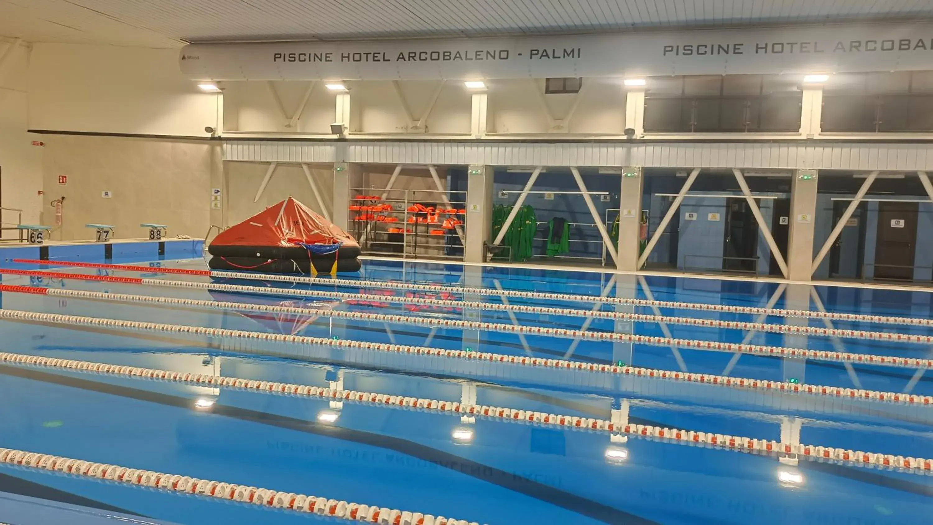 Swimming pool in Hotel Arcobaleno Swimming pool in Hotel Arcobaleno