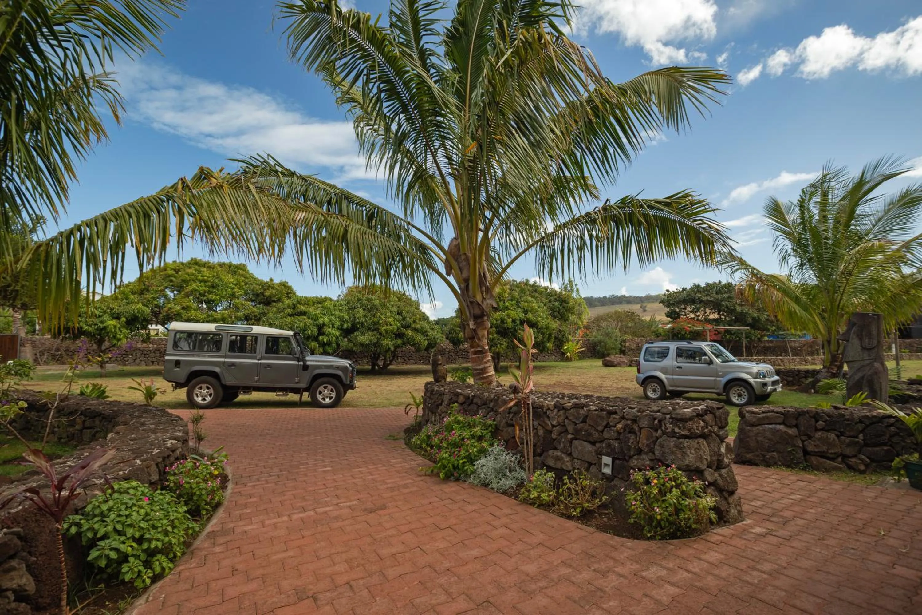 Parking in Hotel Ohana Rapa Nui