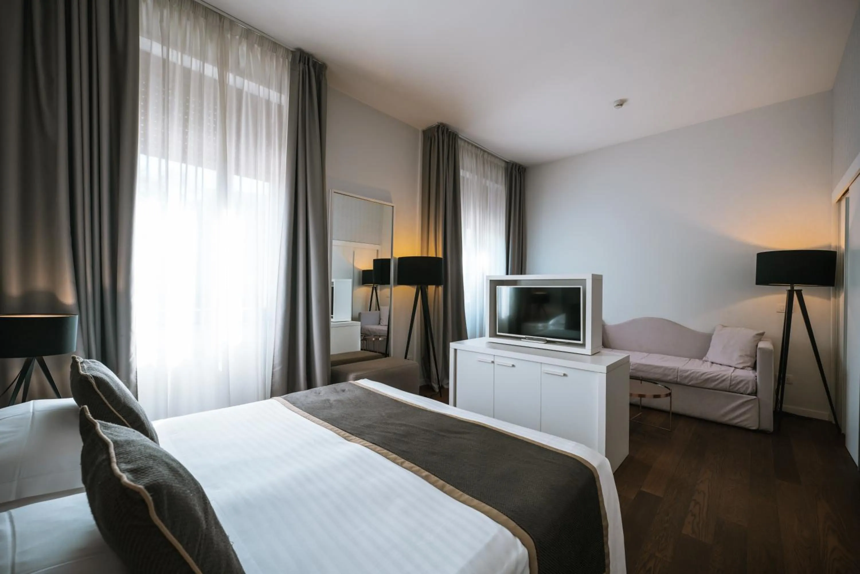 Bed in Hotel De La Ville