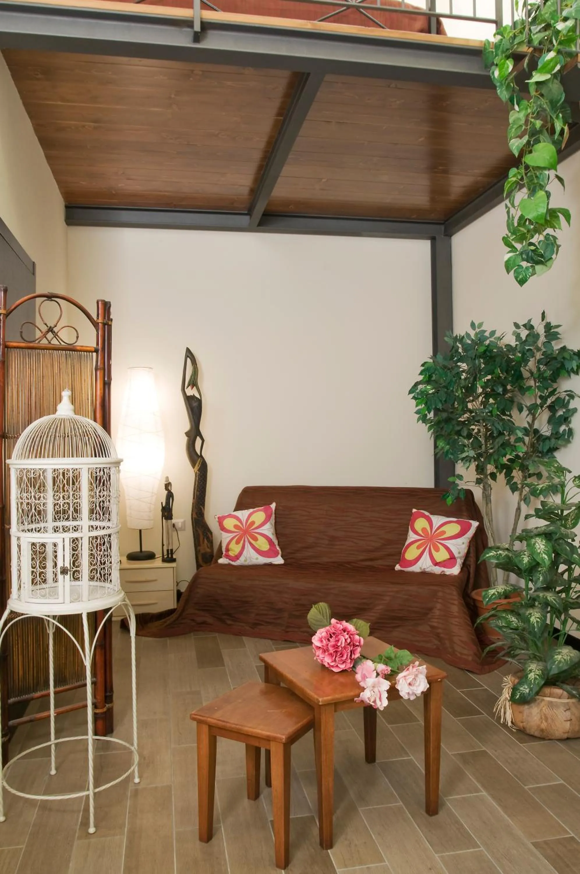 Living room in Argentiere Room Apartments