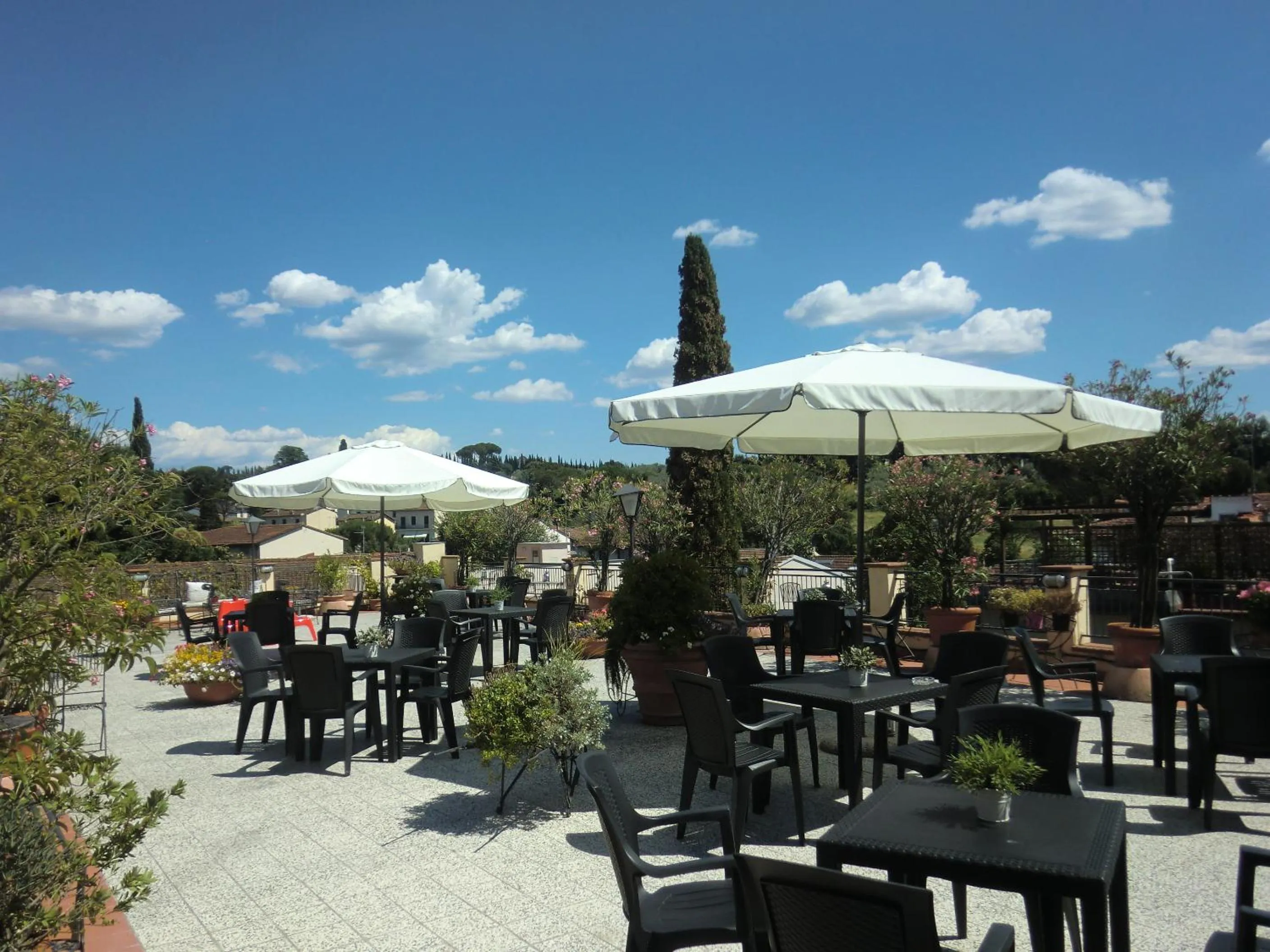 Patio in Argentiere Room Apartments
