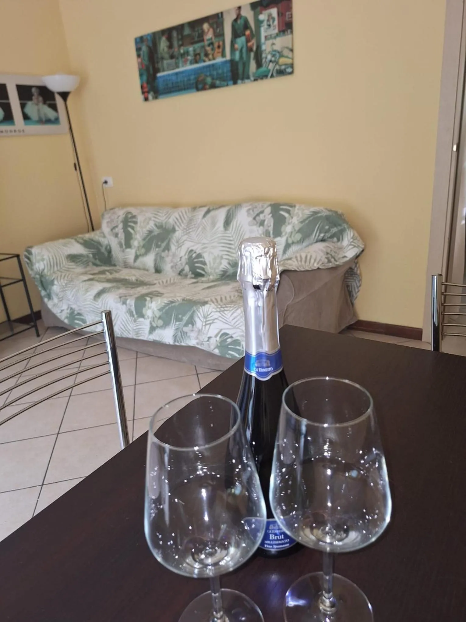 Lunch in Argentiere Room Apartments