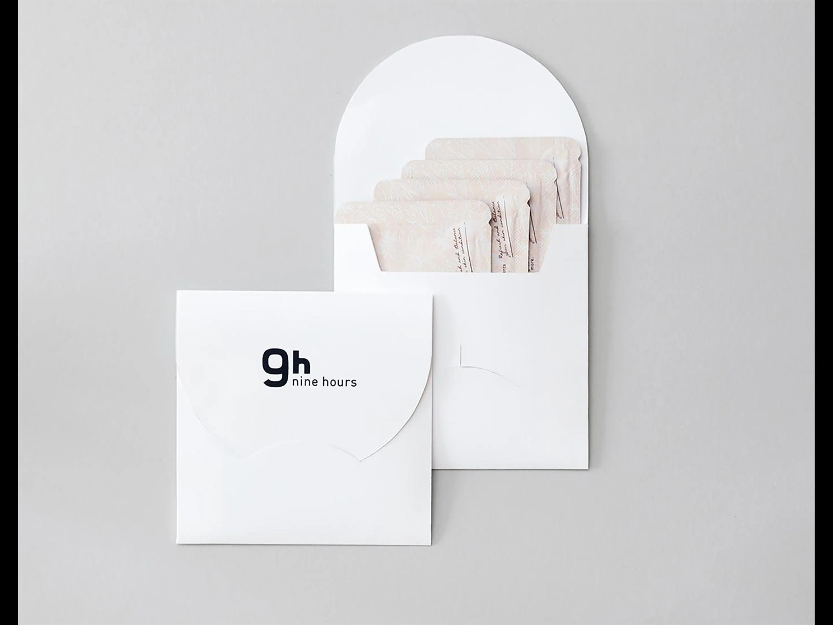 Other in 9h nine hours woman Shinjuku