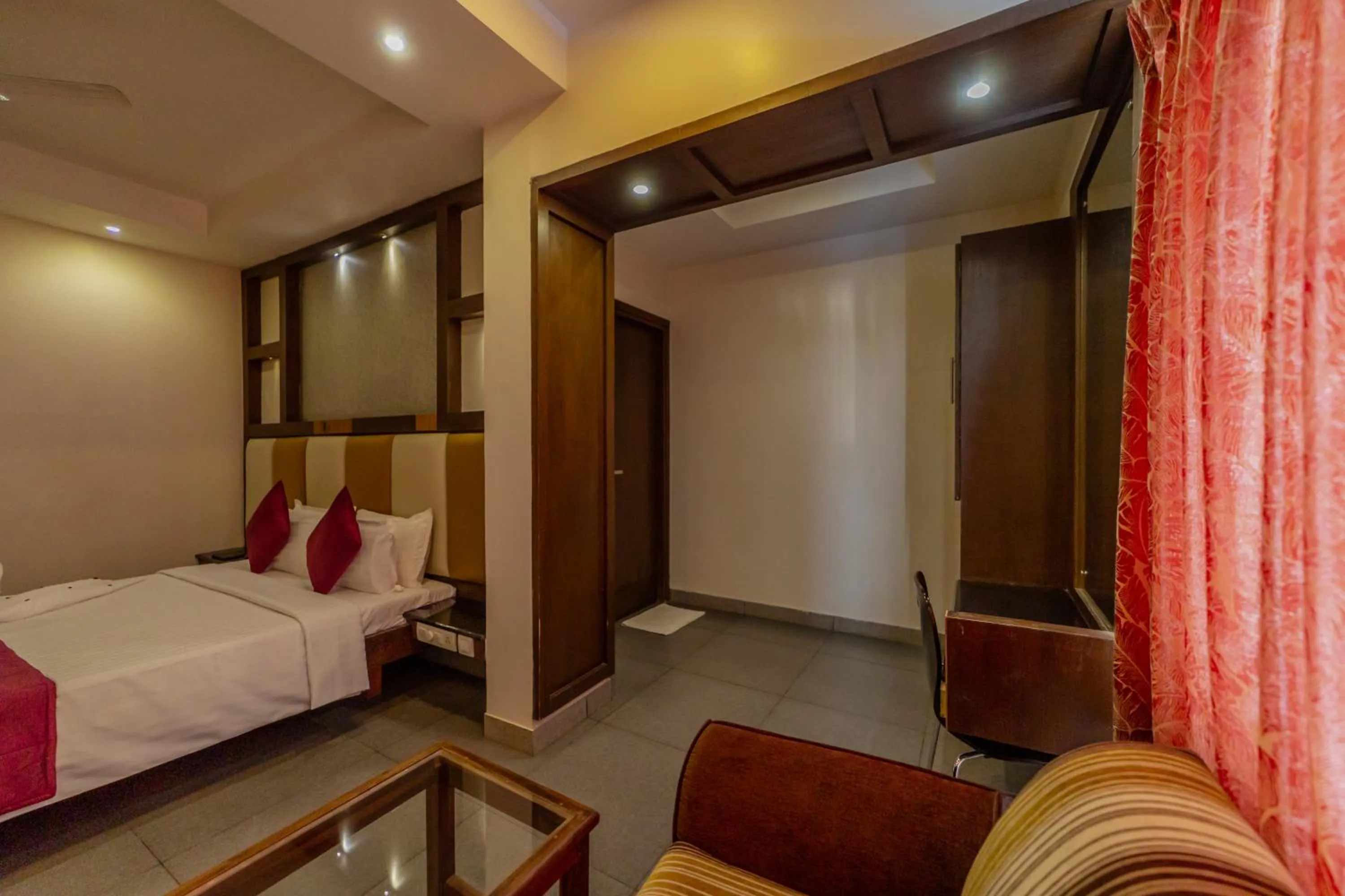 Bed in Hotel Tamizh Park