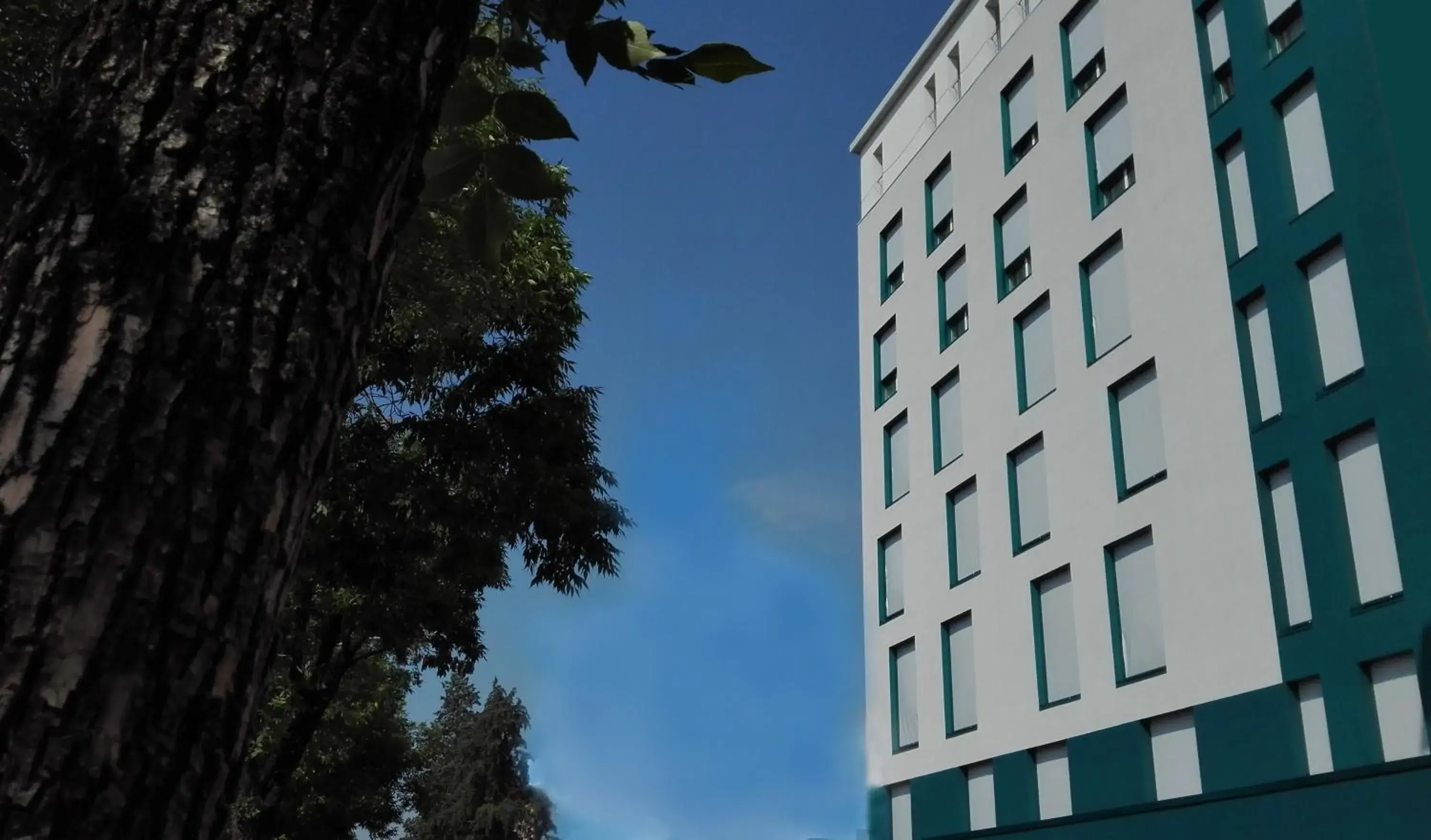 Property building in Novo Hotel Rossi Property building in Novo Hotel Rossi