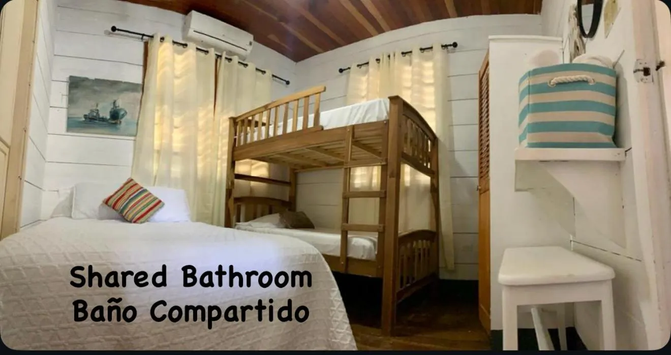 Bed in Looking Good Surf House San Juan del Sur