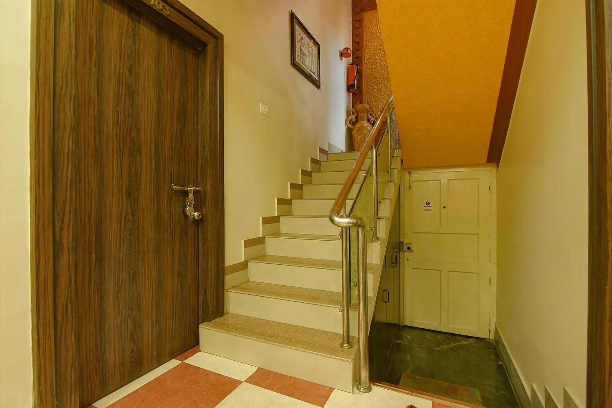 Lobby or reception in FabHotel Shivalya