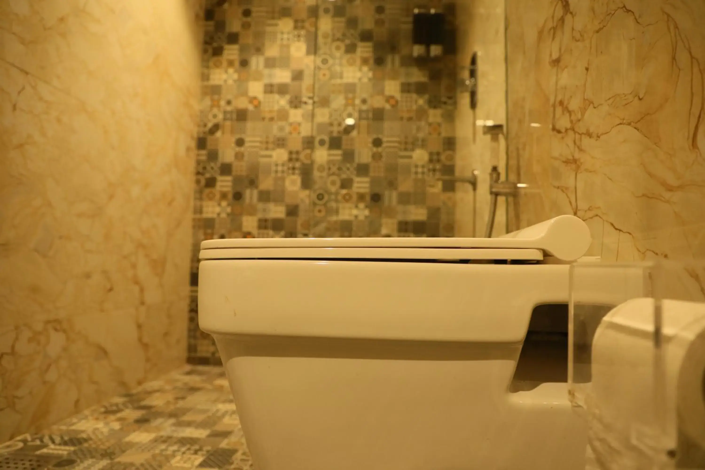 Bathroom in Rich Hotel Mumbai Bathroom in Rich Hotel Mumbai