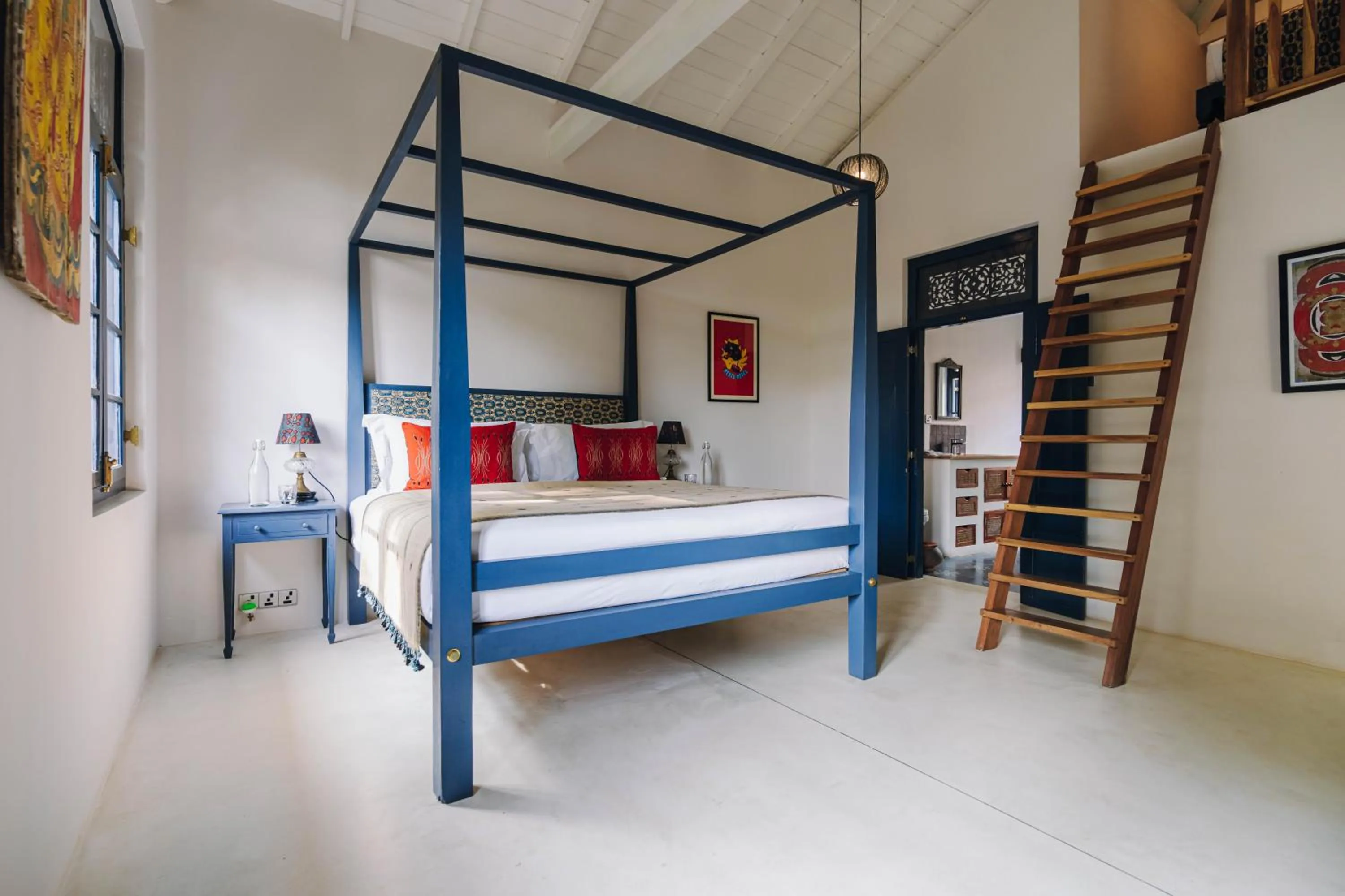 Bed in Halcyon Mawella