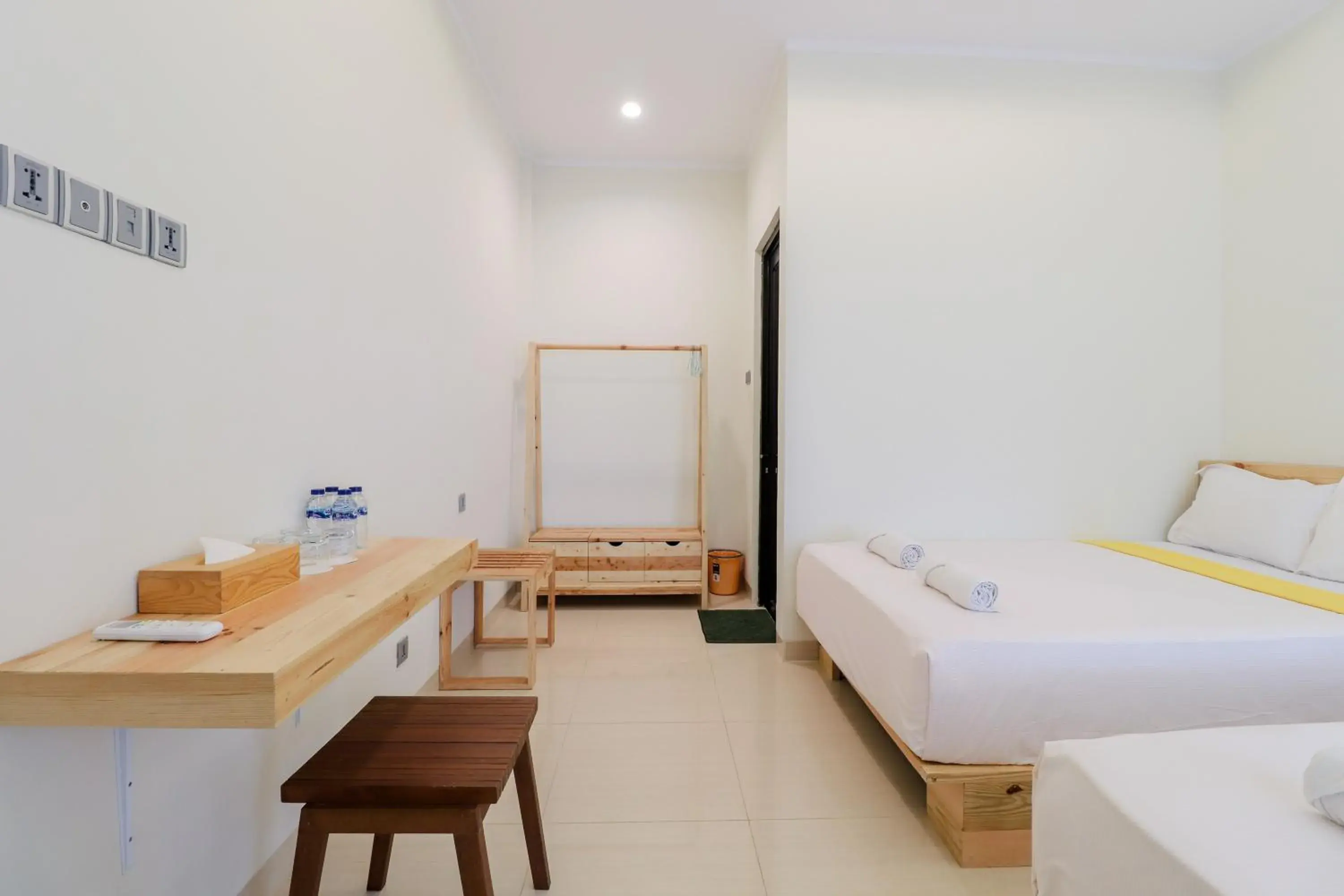 Bed in Roemah Kenari Bed in Roemah Kenari