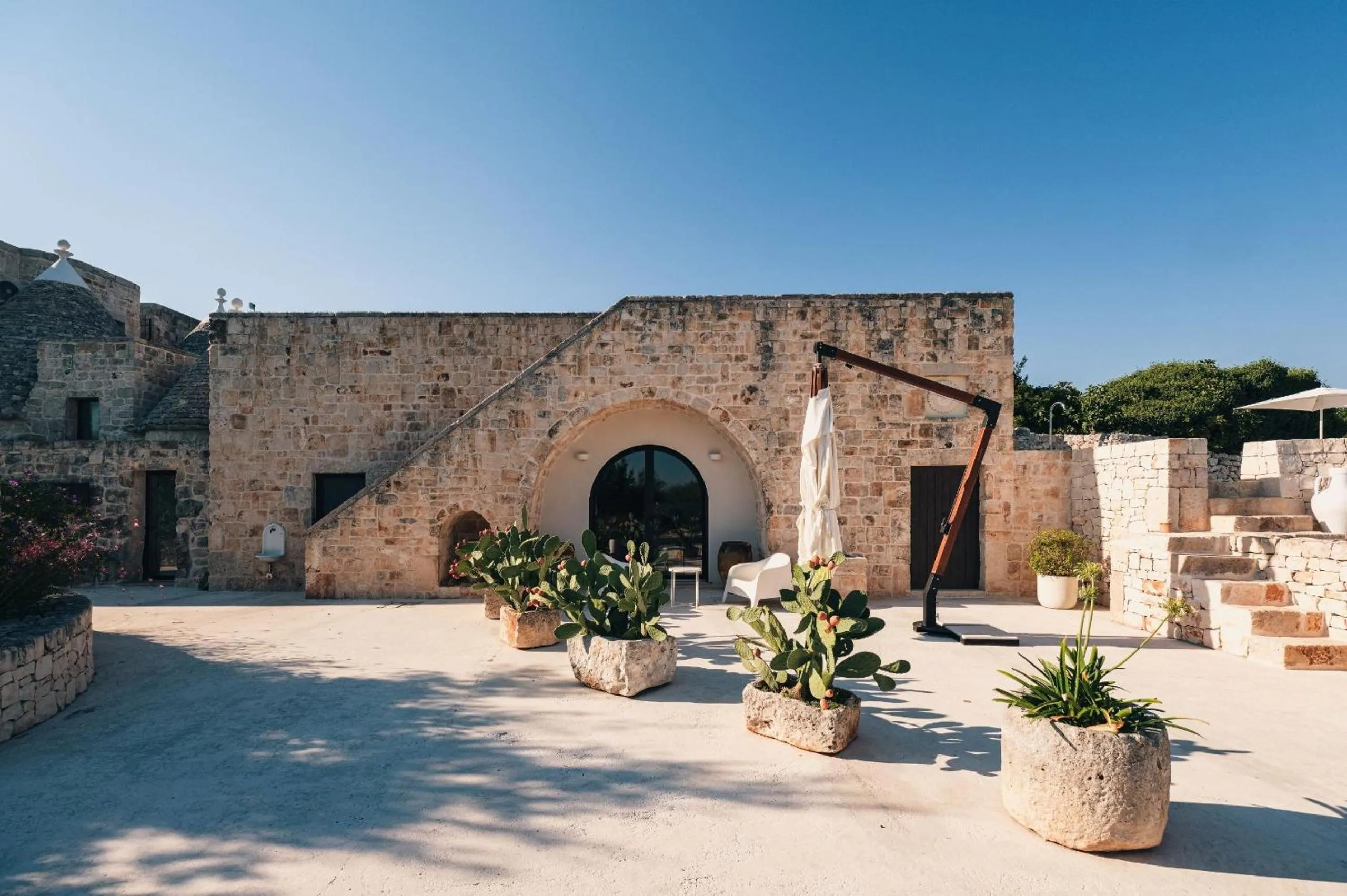 HelloAPULIA - Masseria Minetta, Scenic Villa Escape - Pet friendly
