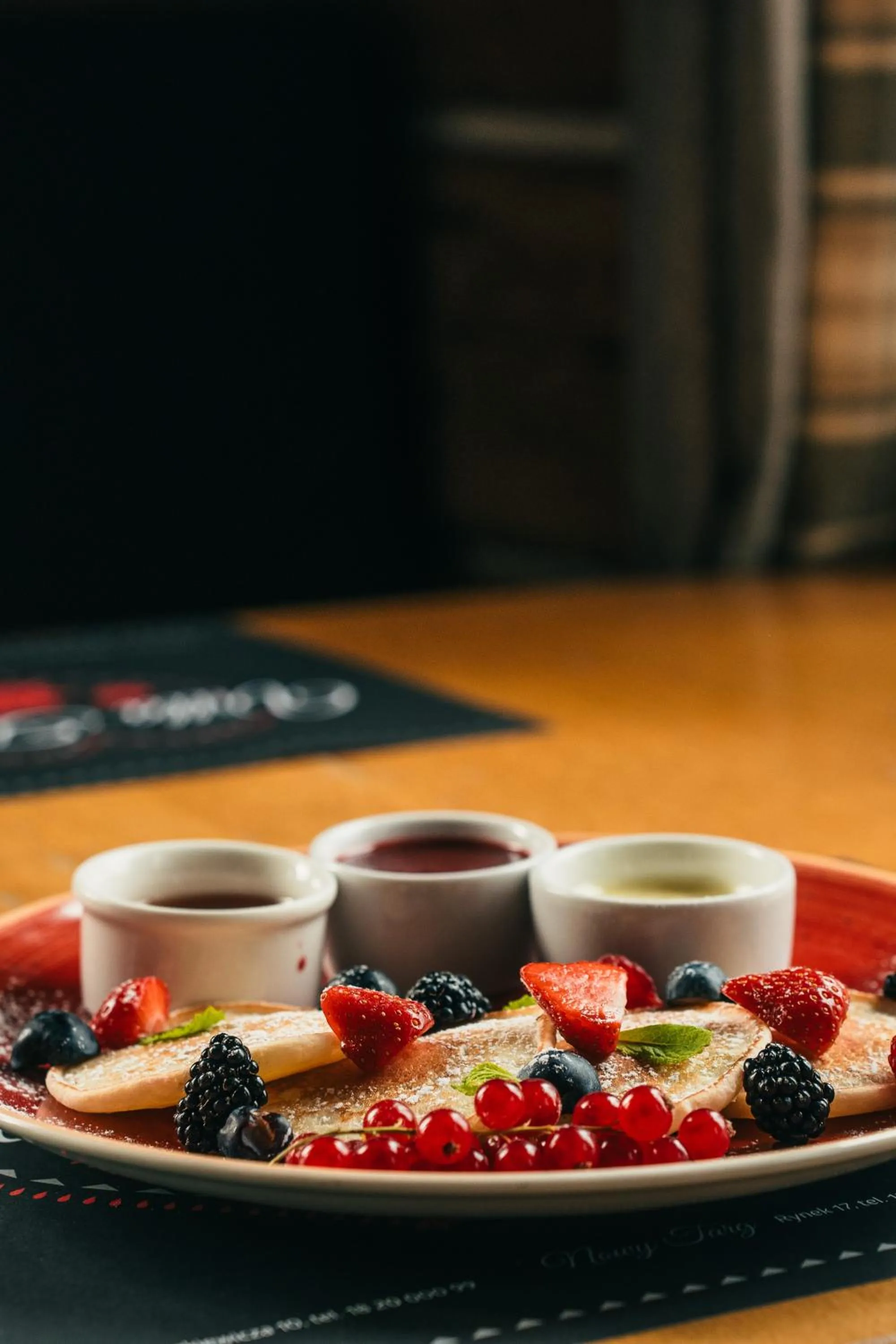 Restaurant/places to eat in Villa T Apartments & SPA