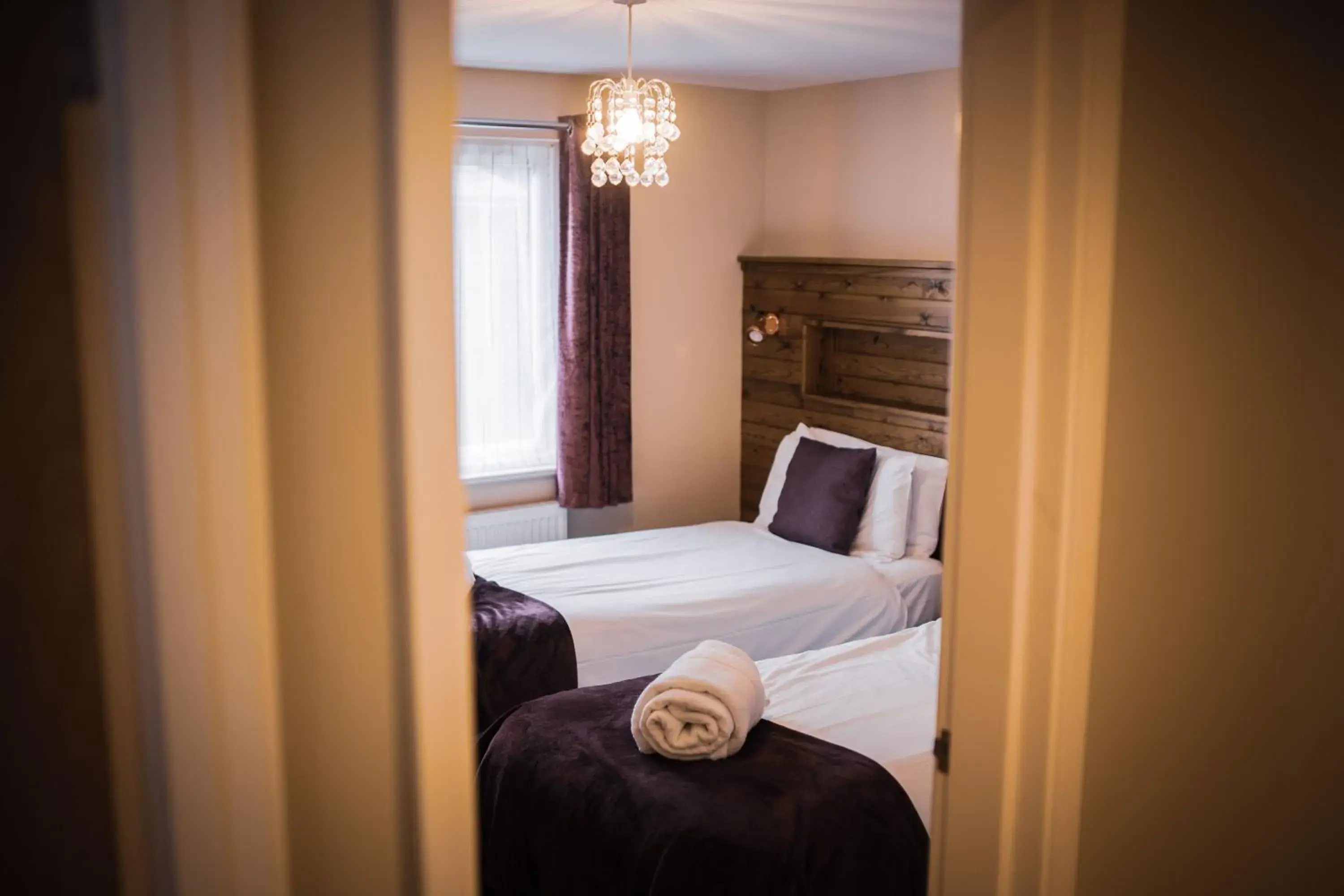 Bedroom, Bed in Warren Wood Country Park Bedroom, Bed in Warren Wood Country Park