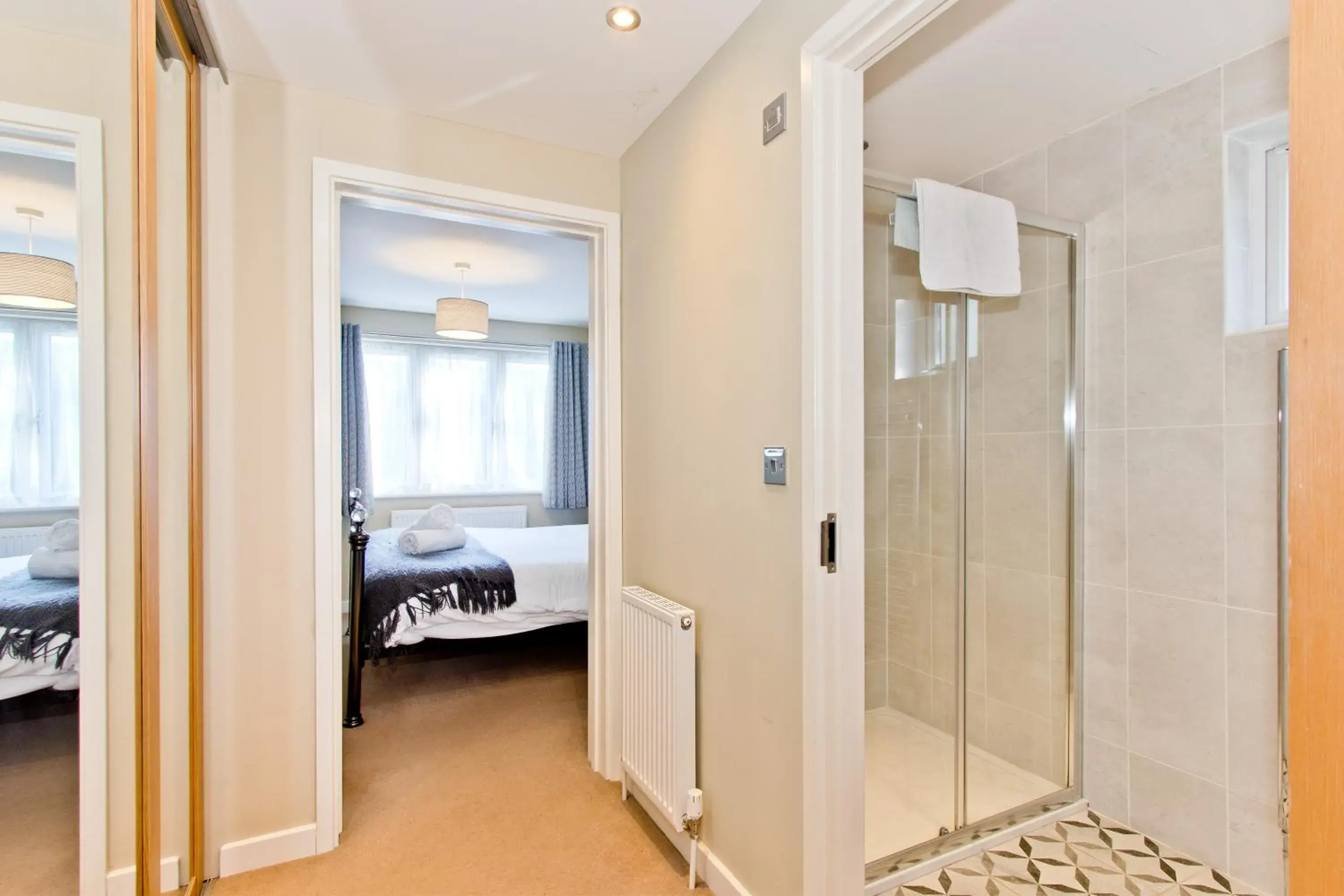 Shower, Bed in Warren Wood Country Park Shower, Bed in Warren Wood Country Park