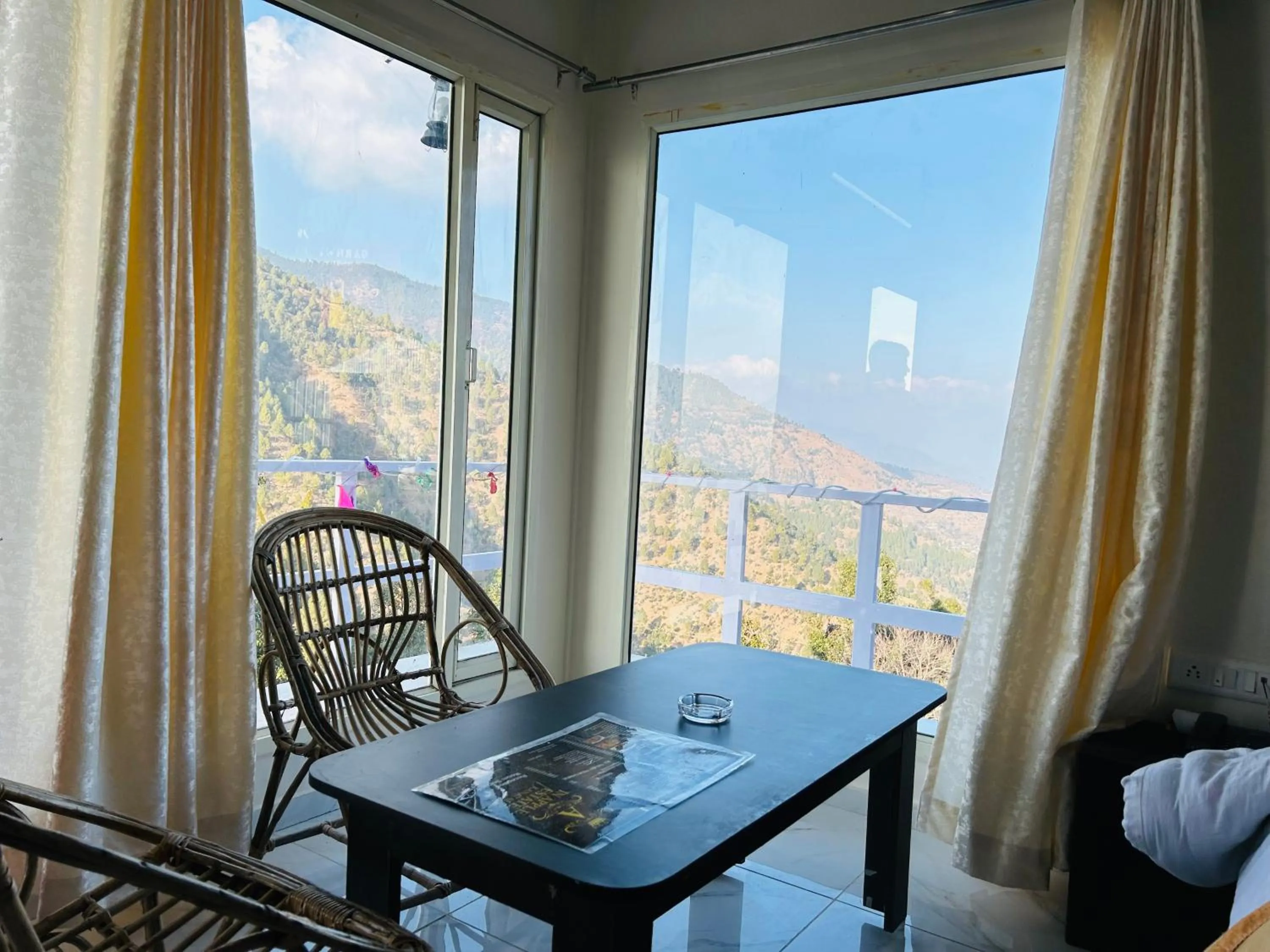 Day in IN APPLE ESTATE KANATAL - Himalayan View Resort with Courteous Staff