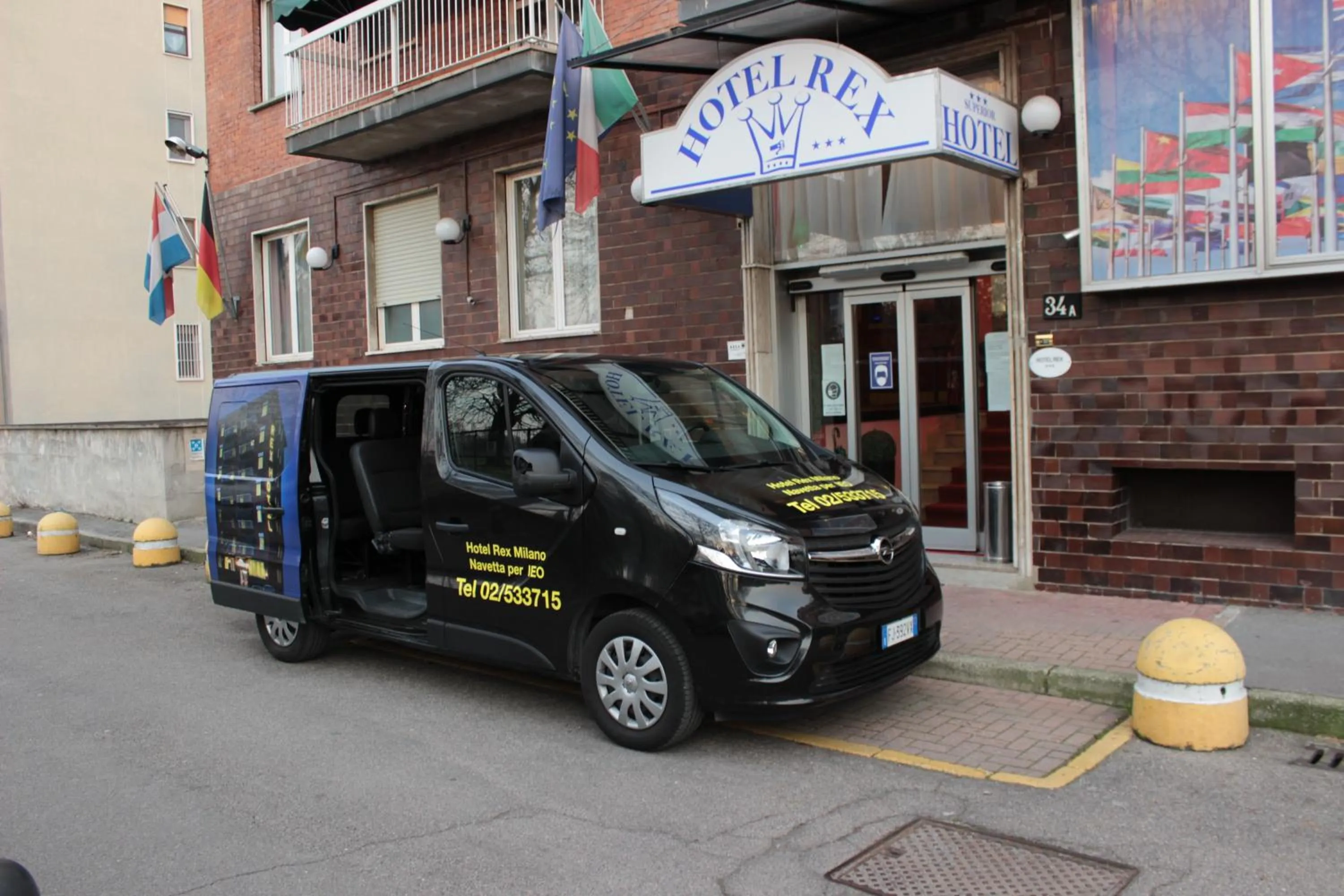 shuttle in Hotel Rex Milano