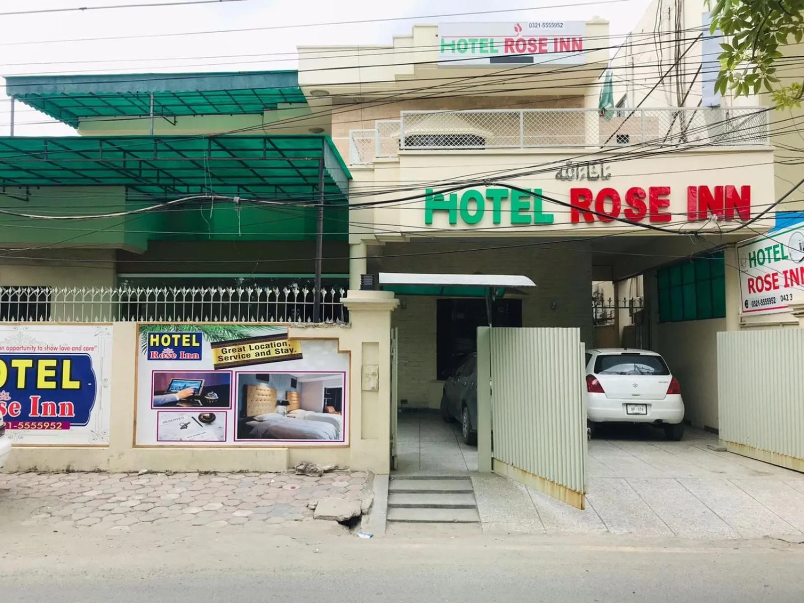 Property building in Hotel Rose Inn Lahore
