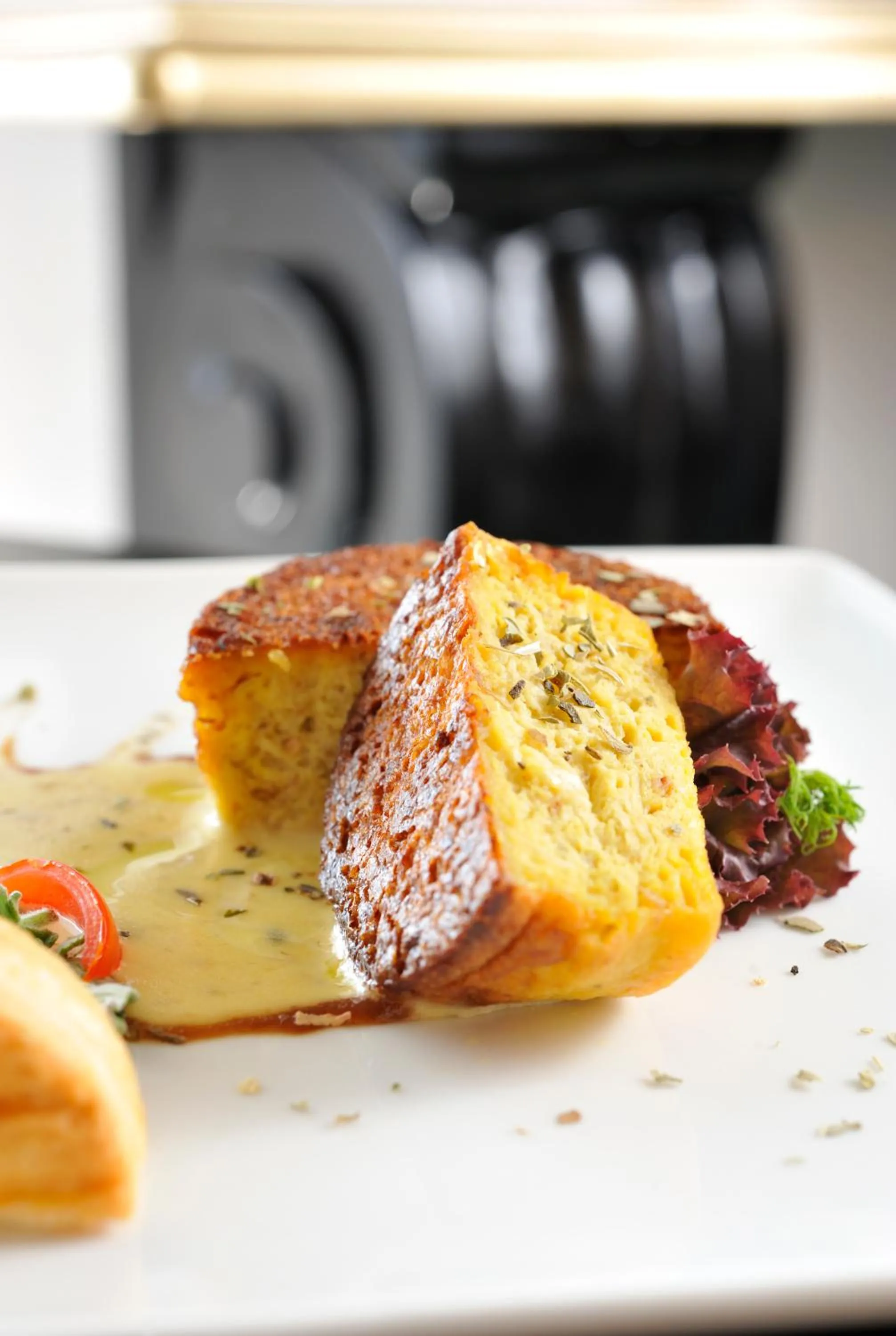 Food in Hotel President