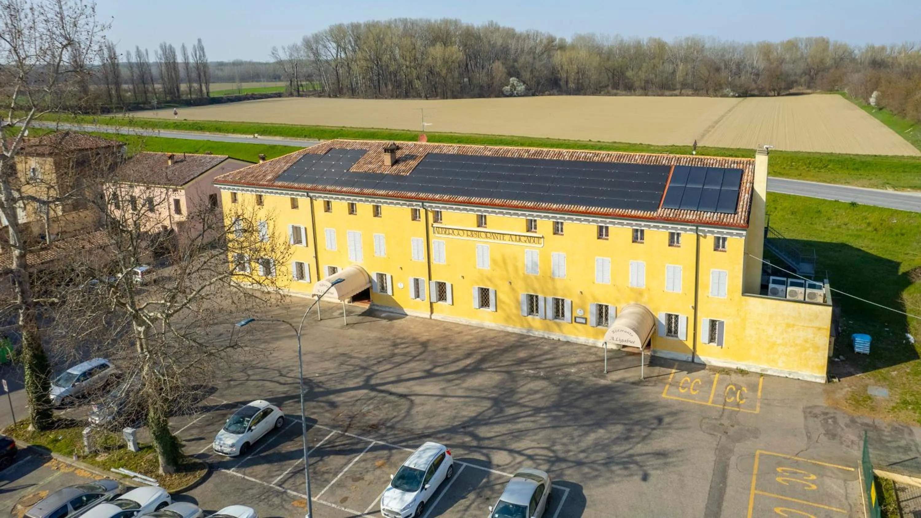 Confidence Hotel Ligabue