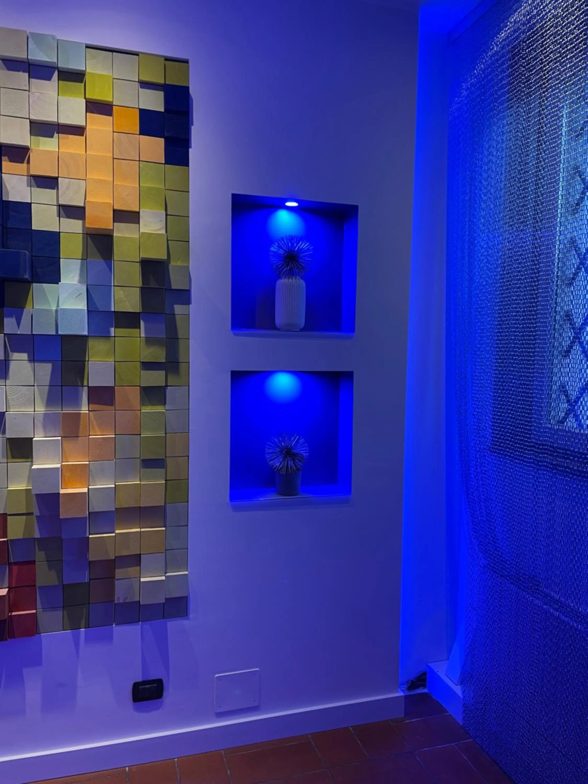 Confidence Hotel Ligabue