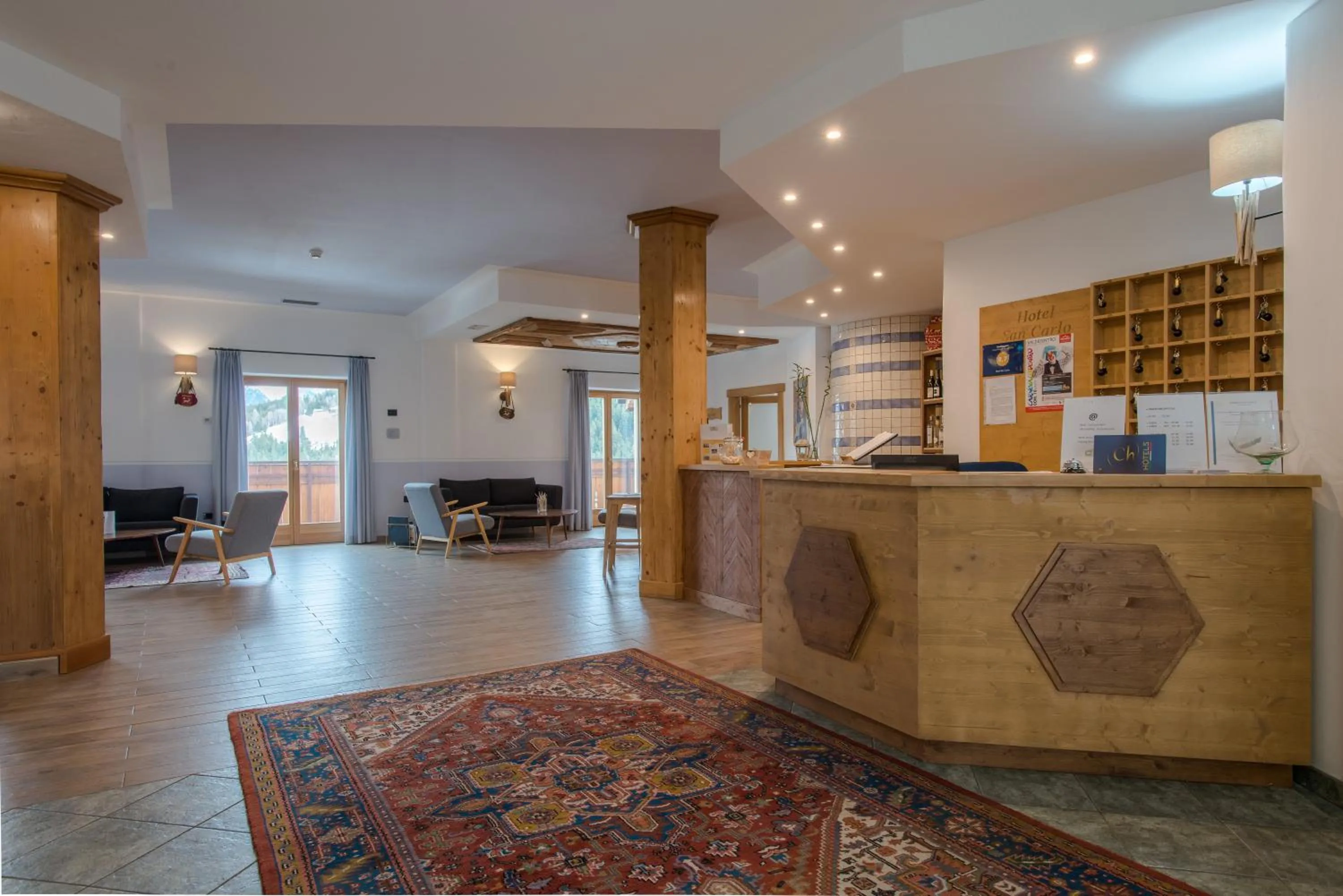 Lobby or reception in Hotel San Carlo, tra Bormio e Livigno