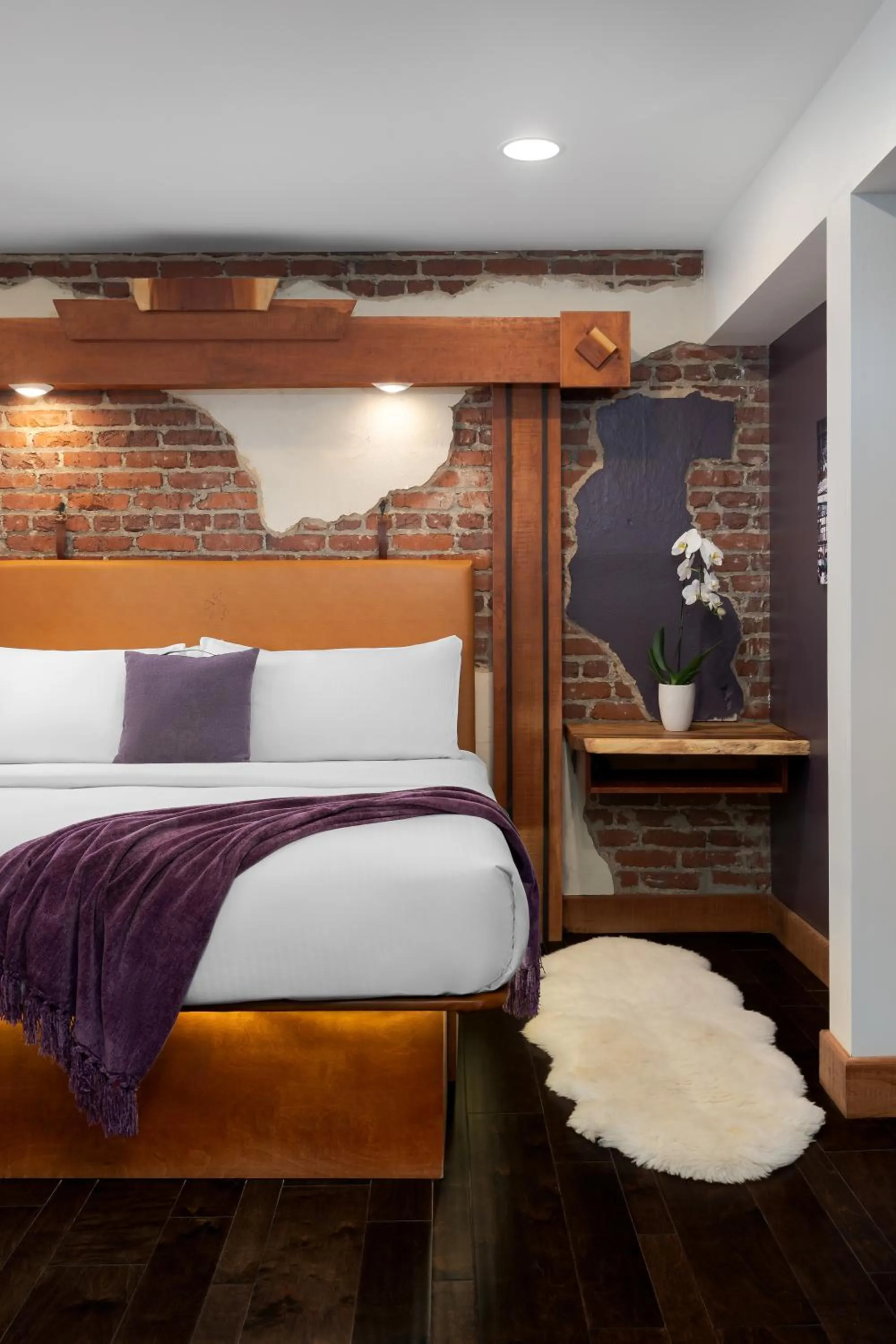 Bed in The Horton Hotel