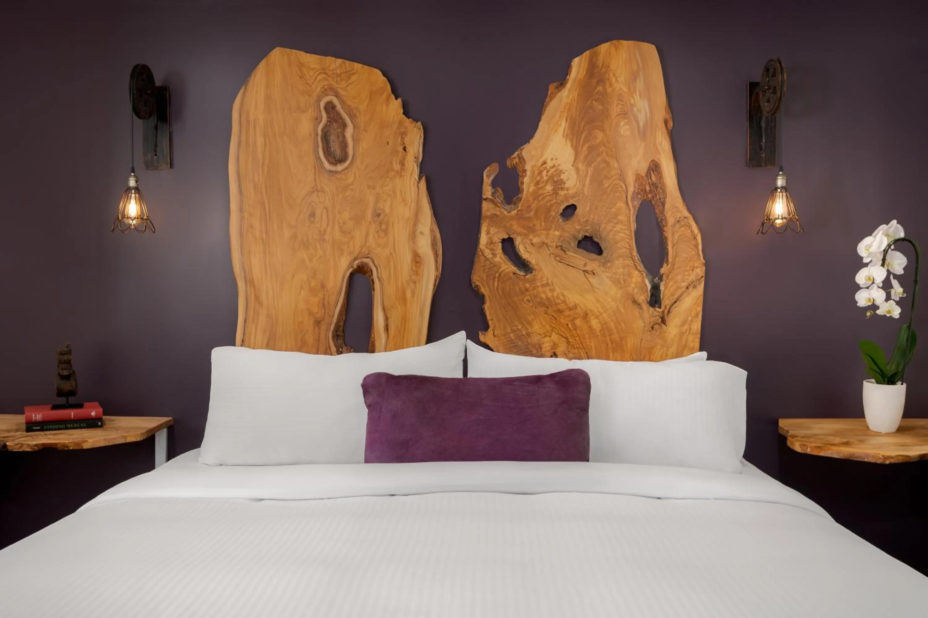 Bed in The Horton Hotel