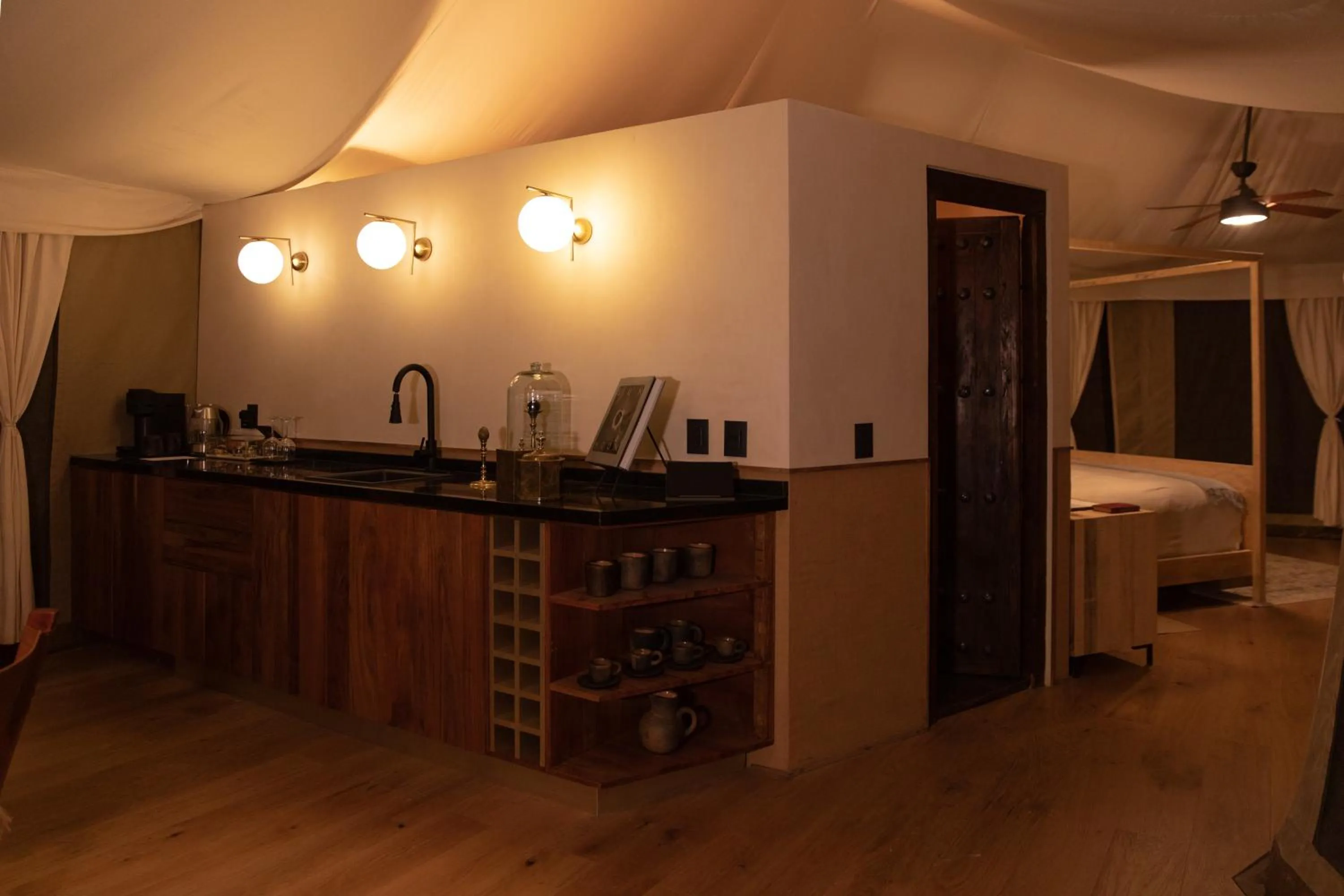 Bed in Viatura Omún, San Miguel de Allende, with Optional All Inclusive