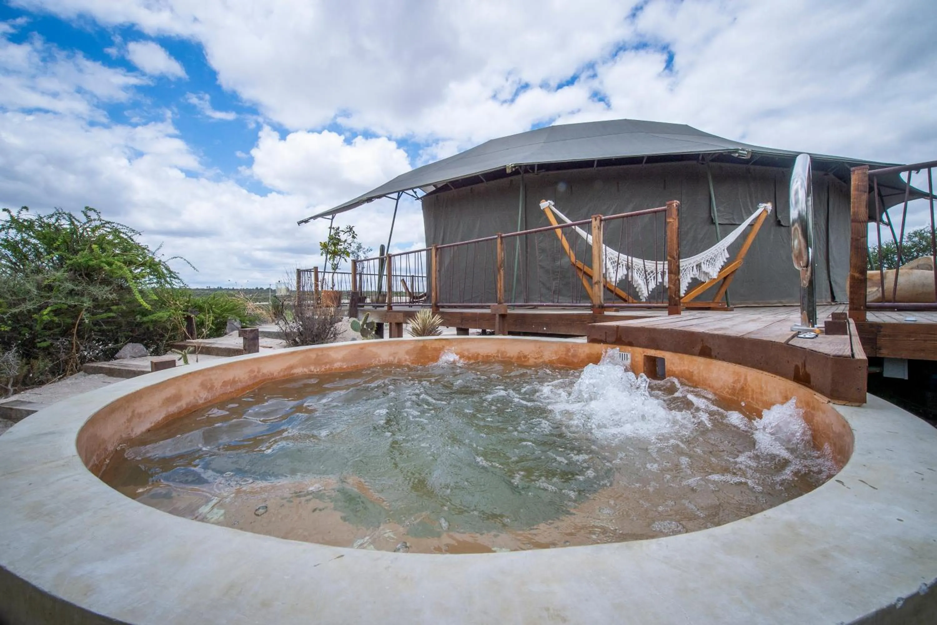 Hot Tub in Viatura Omún, San Miguel de Allende, with Optional All Inclusive