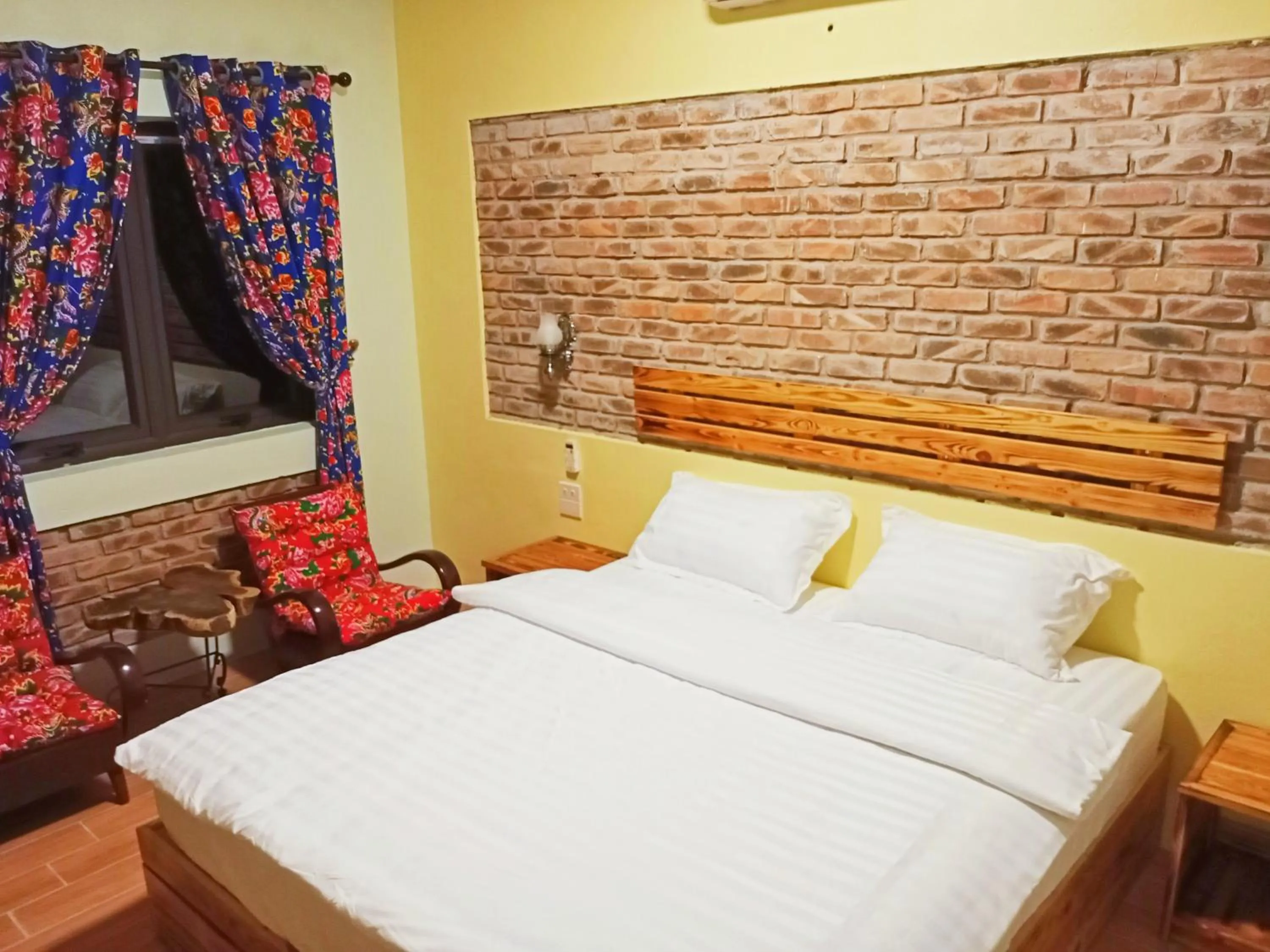 Bedroom, Bed in Mai Home Ninh Bình