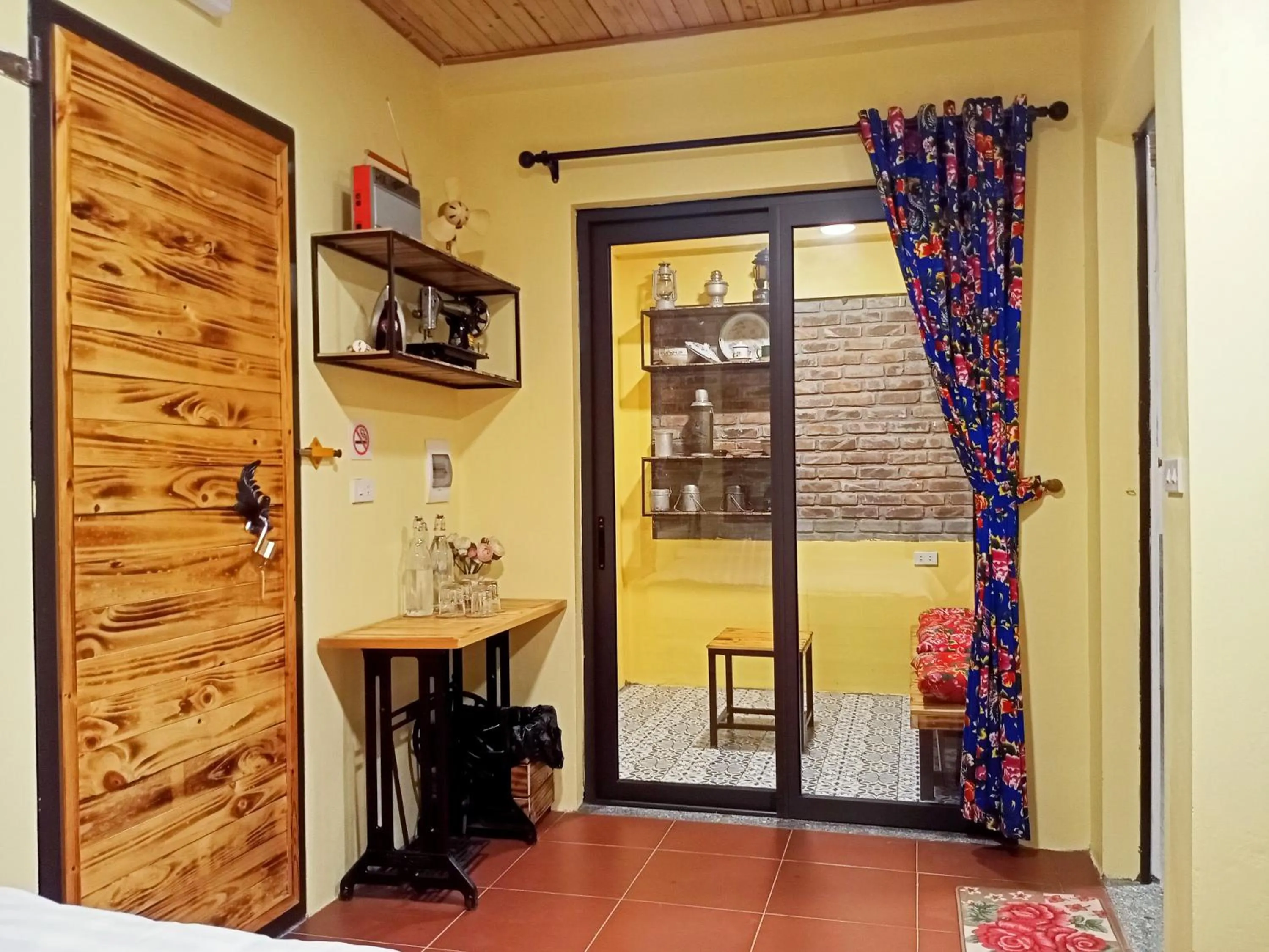 Photo of the whole room in Mai Home Ninh Bình