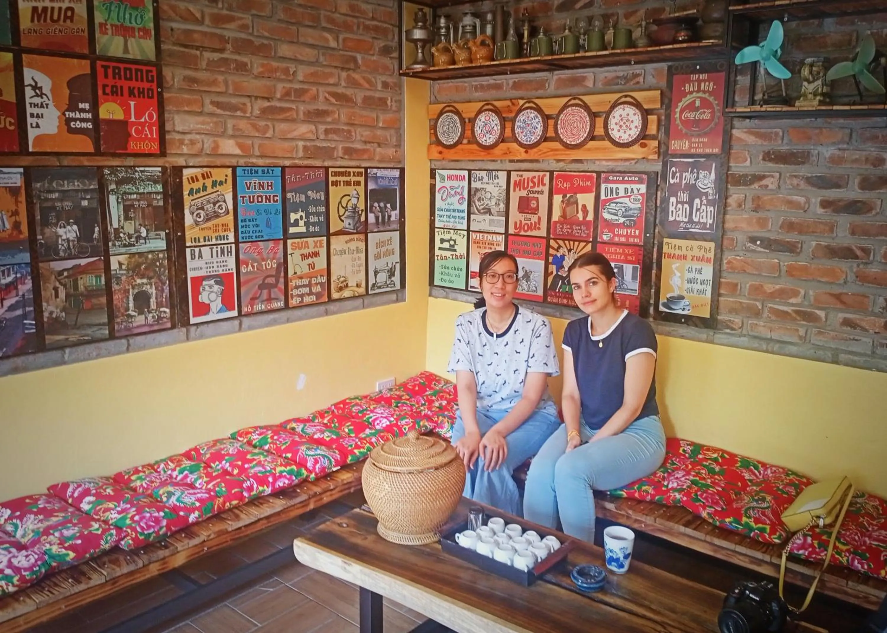 People in Mai Home Ninh Bình