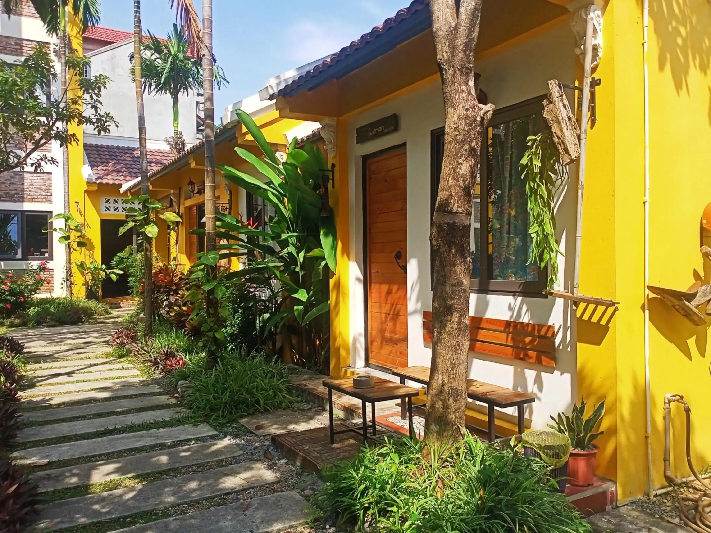 Deluxe Bungalow with Garden View in Mai Home Ninh Bình Deluxe Bungalow with Garden View in Mai Home Ninh Bình