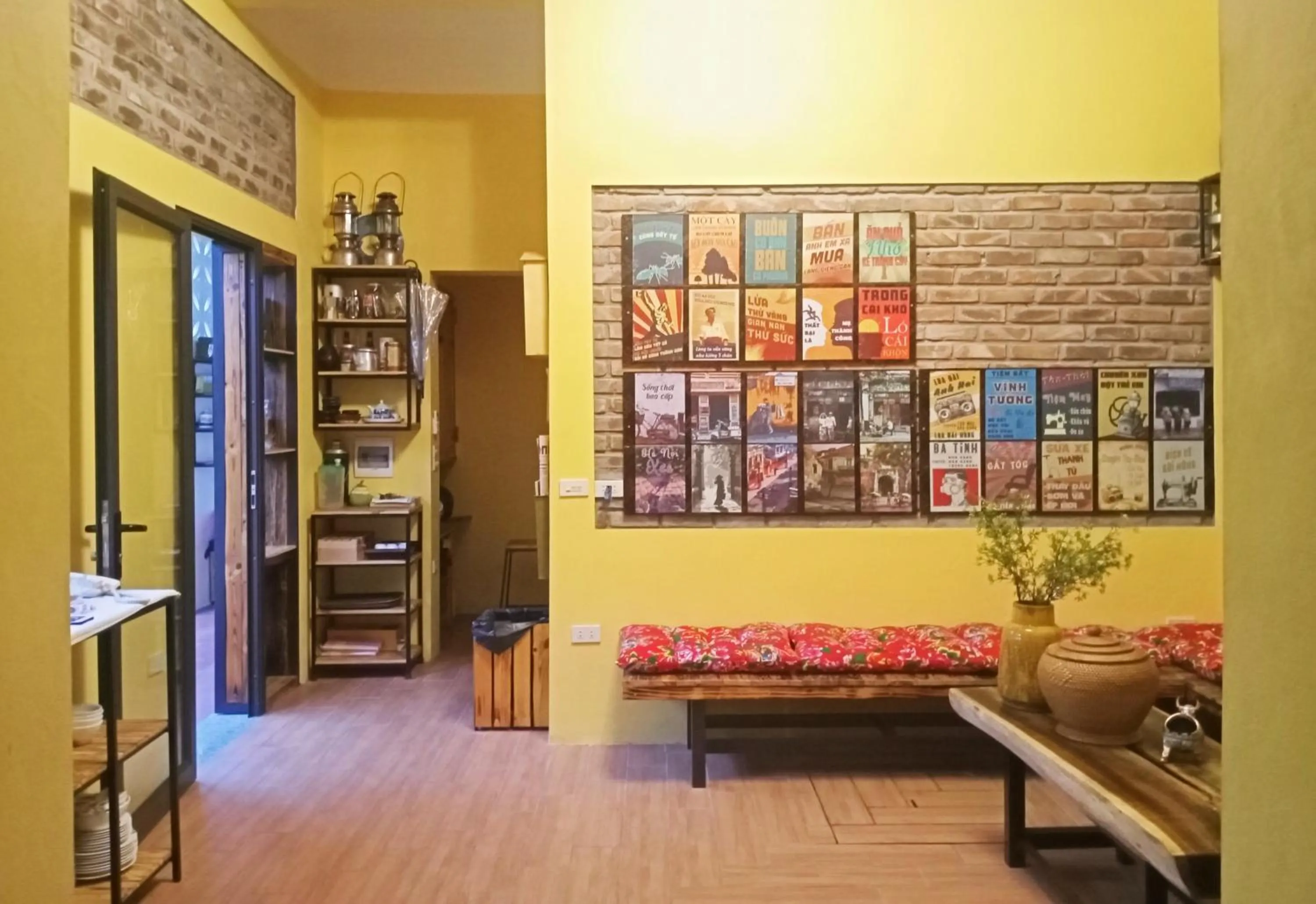 Restaurant/places to eat, Bed in Mai Home Ninh Bình