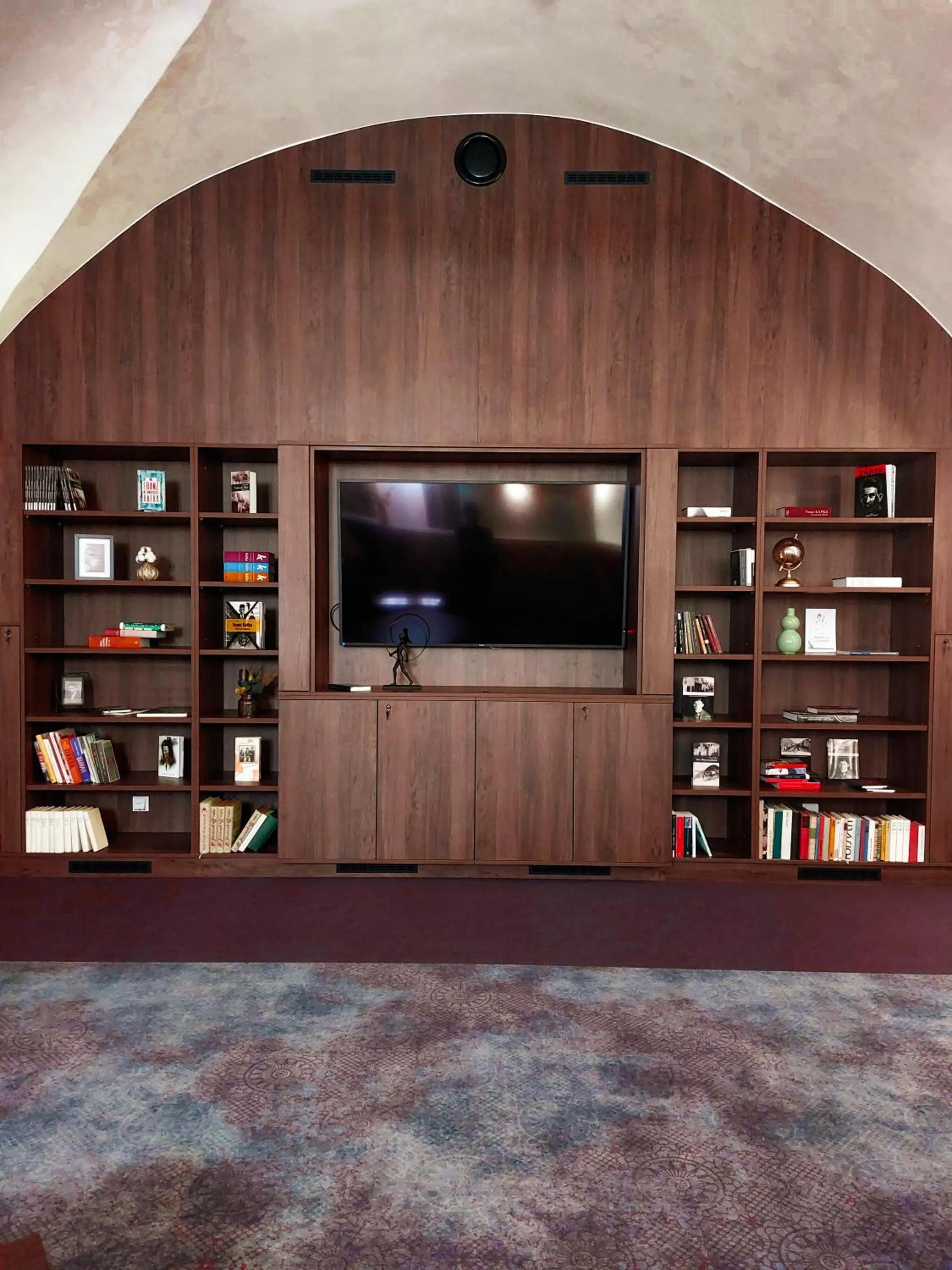 Communal lounge/ TV room in Zámek Třešť