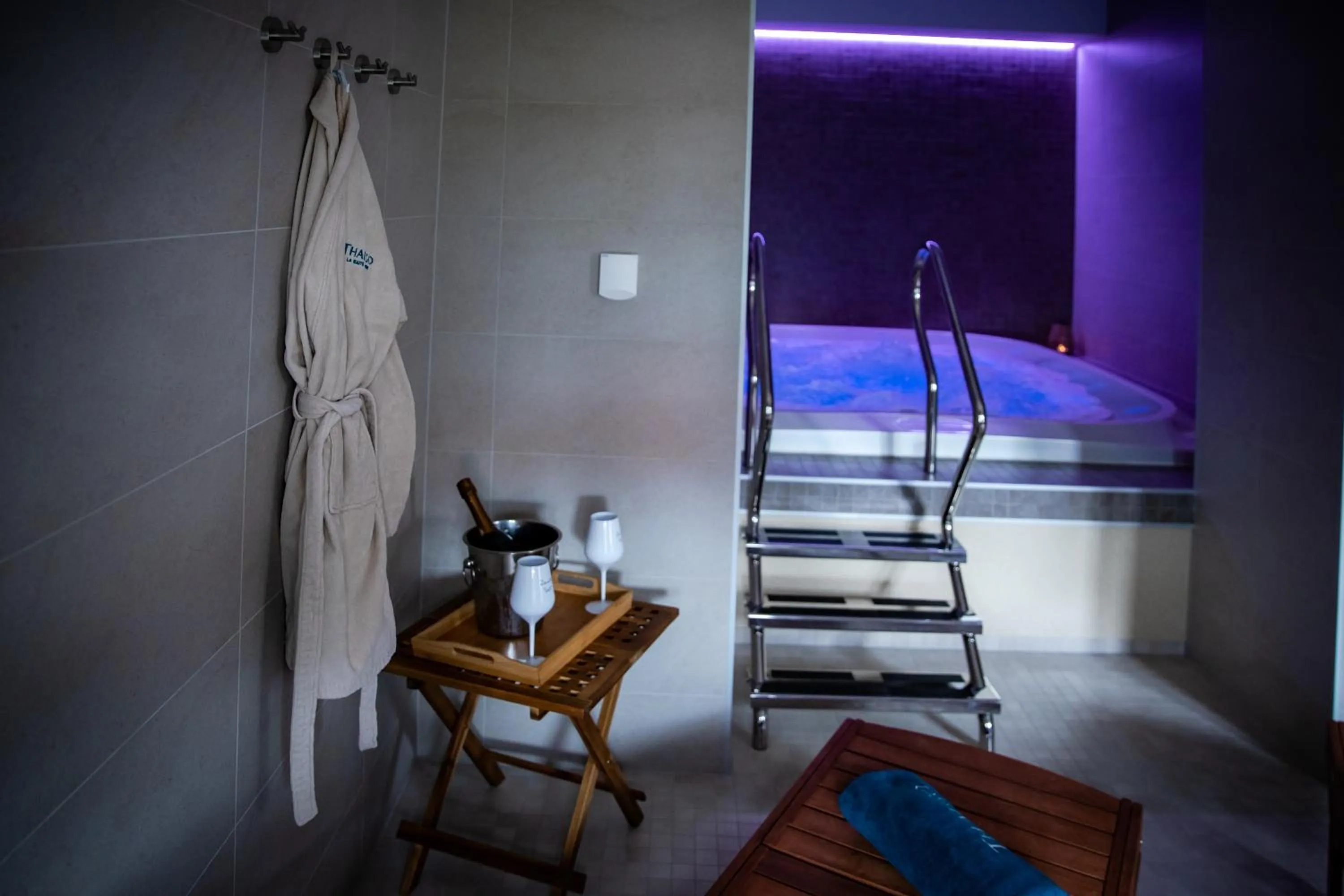 Hot Tub, Bed in Zámek Třešť