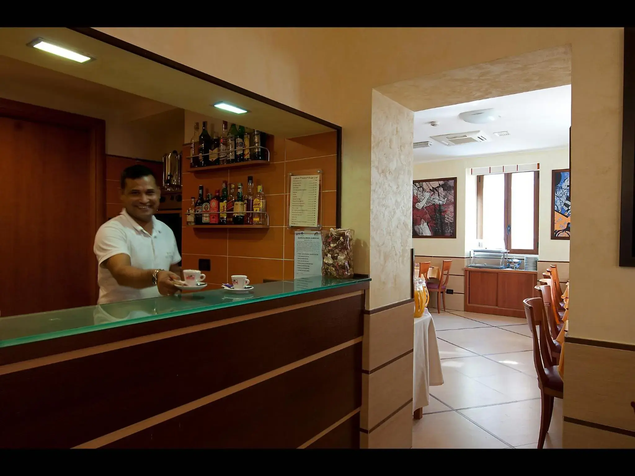 Lounge or bar in Hotel Lirico Lounge or bar in Hotel Lirico