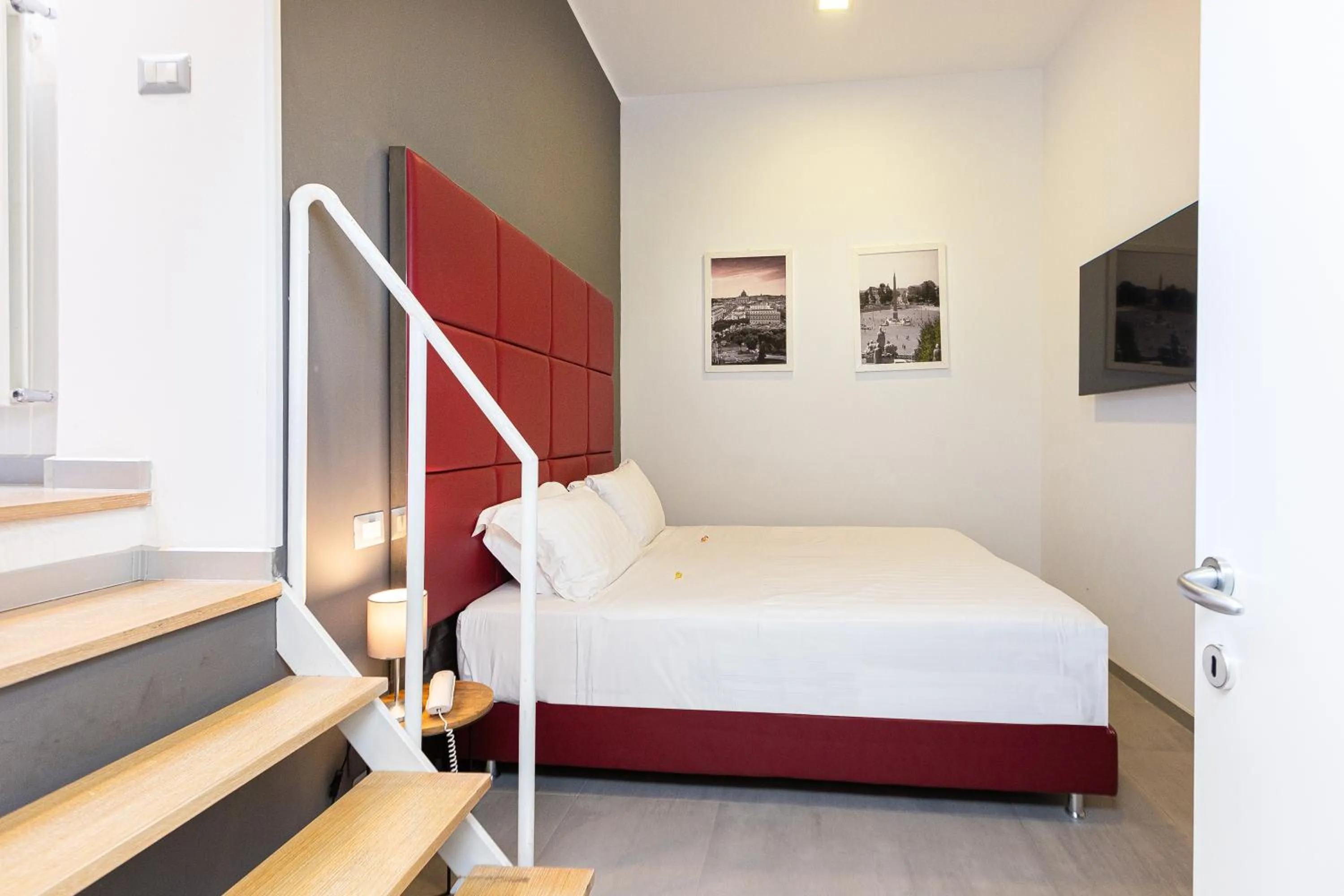 Bedroom, Bed in Hotel Castellino Roma