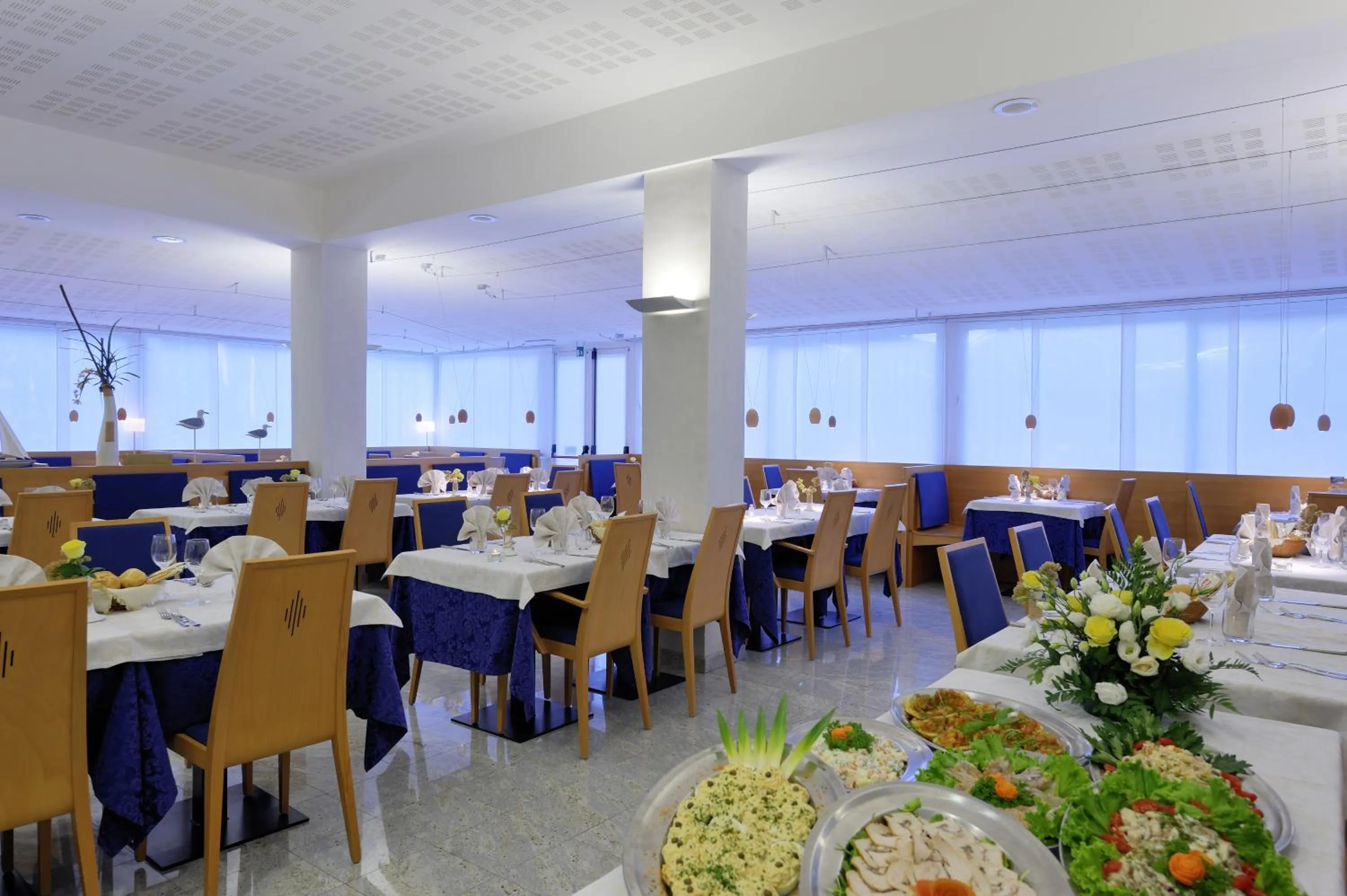 Restaurant/places to eat in Hotel Bella Venezia Mare