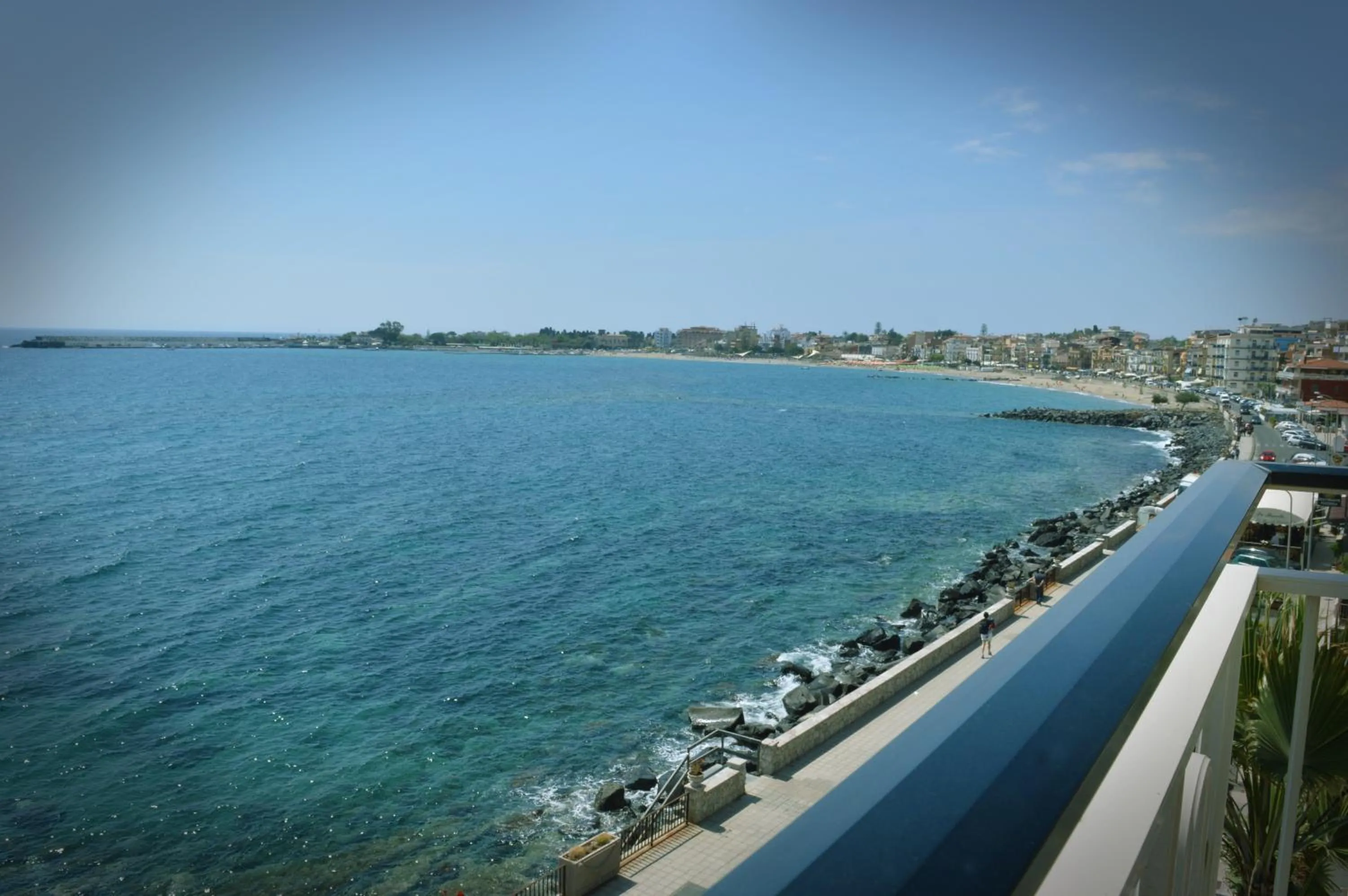 Photo of the whole room in Hotel La Riva