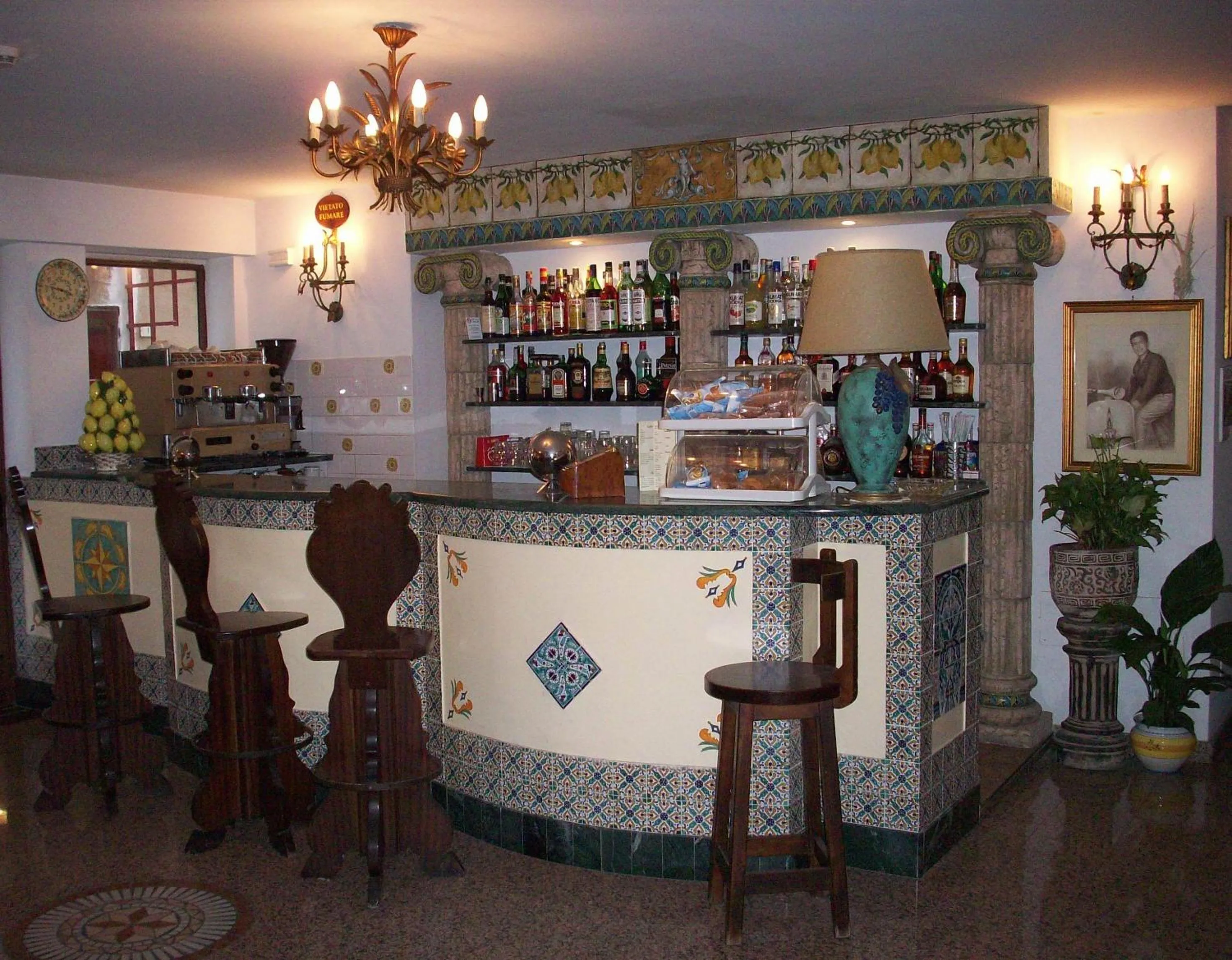 Lounge or bar in Hotel La Riva
