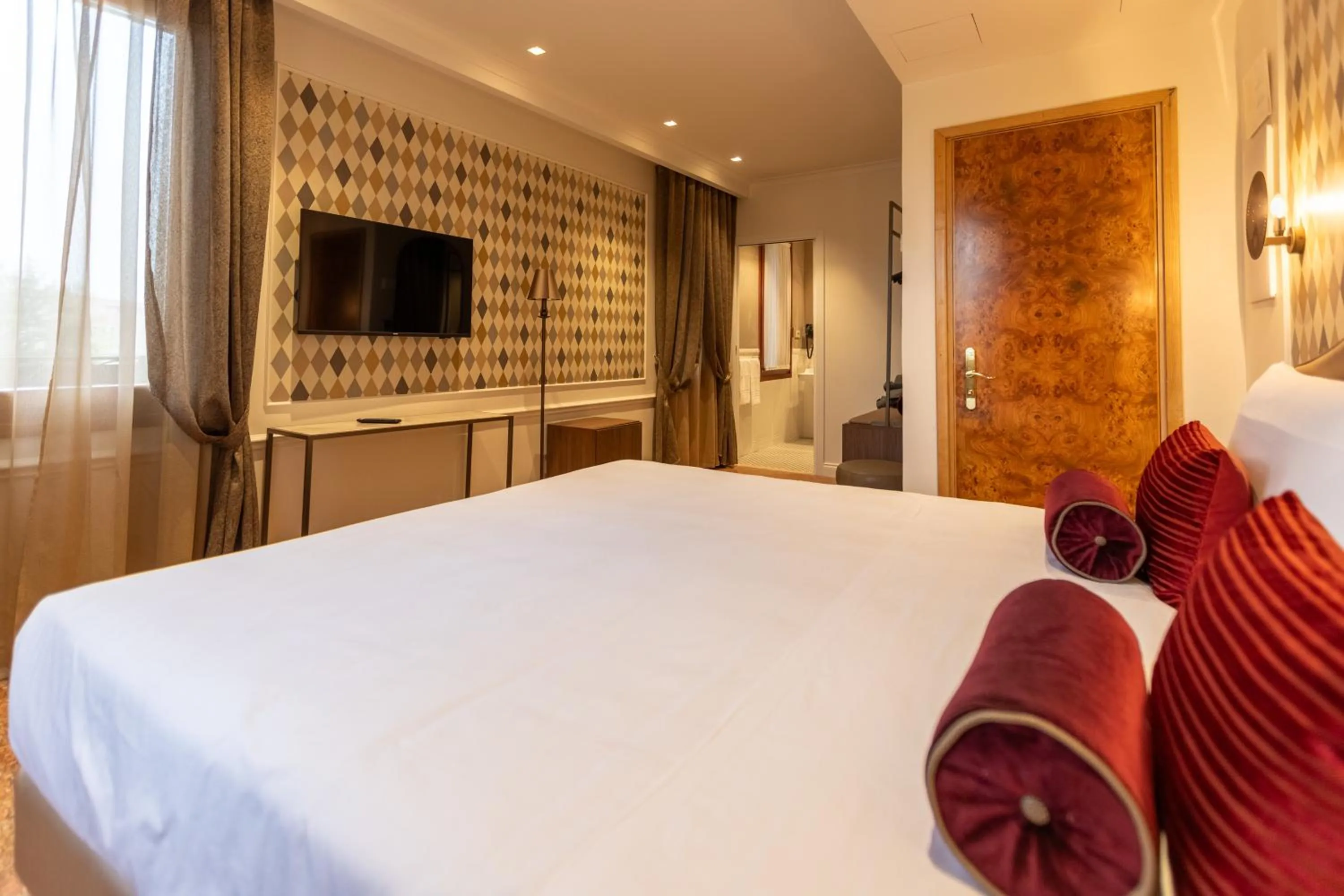 Bedroom, Bed in Hotel Arlecchino