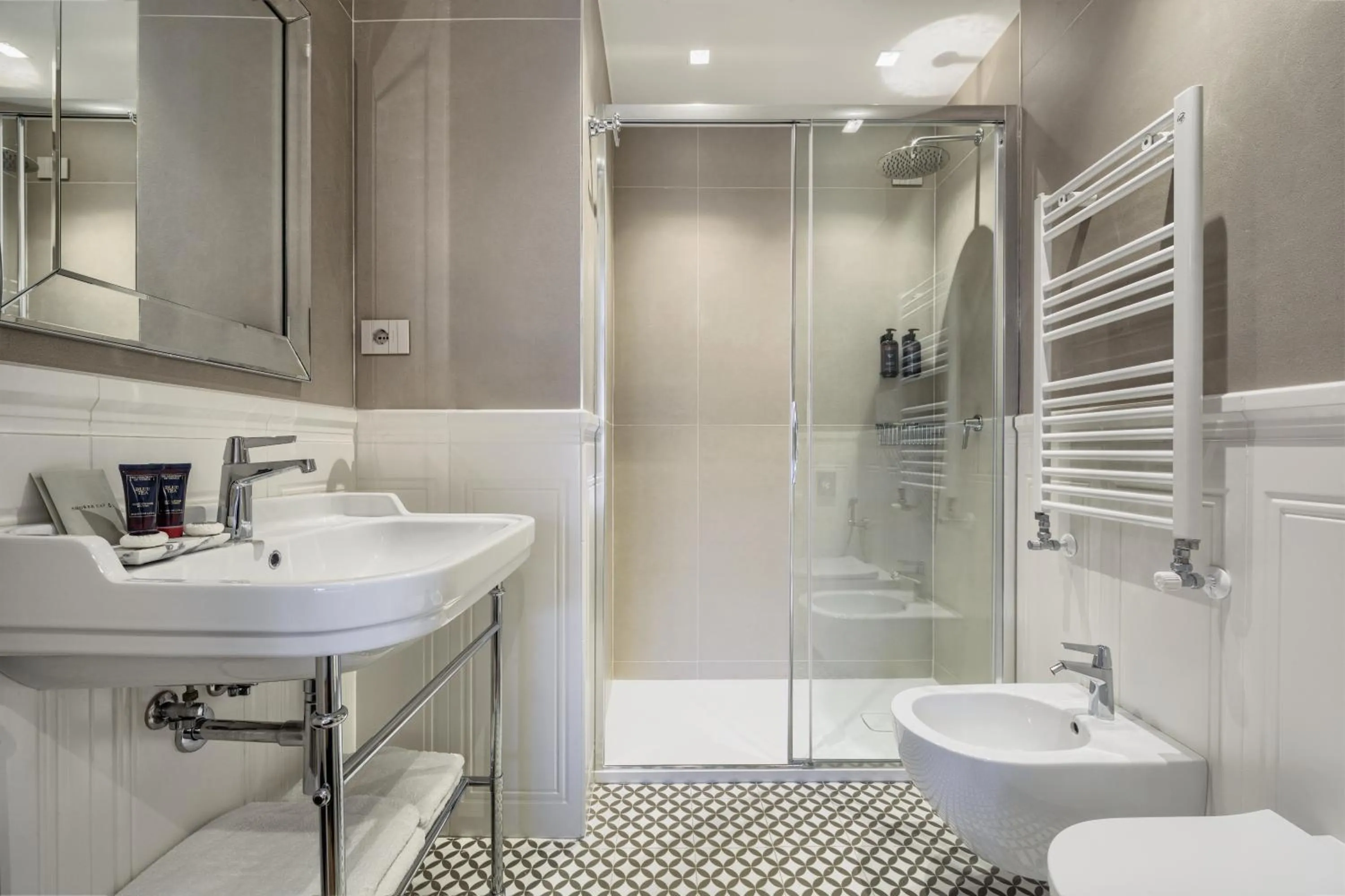 Bathroom in Hotel Arlecchino