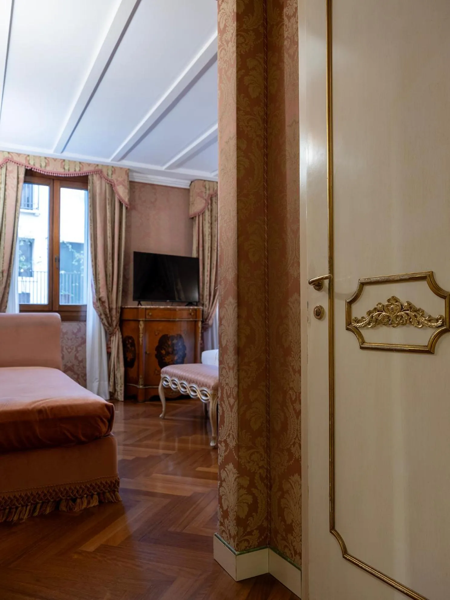 Decorative detail, Bed in Hotel Antico Doge - a Member of Elizabeth Hotel Group