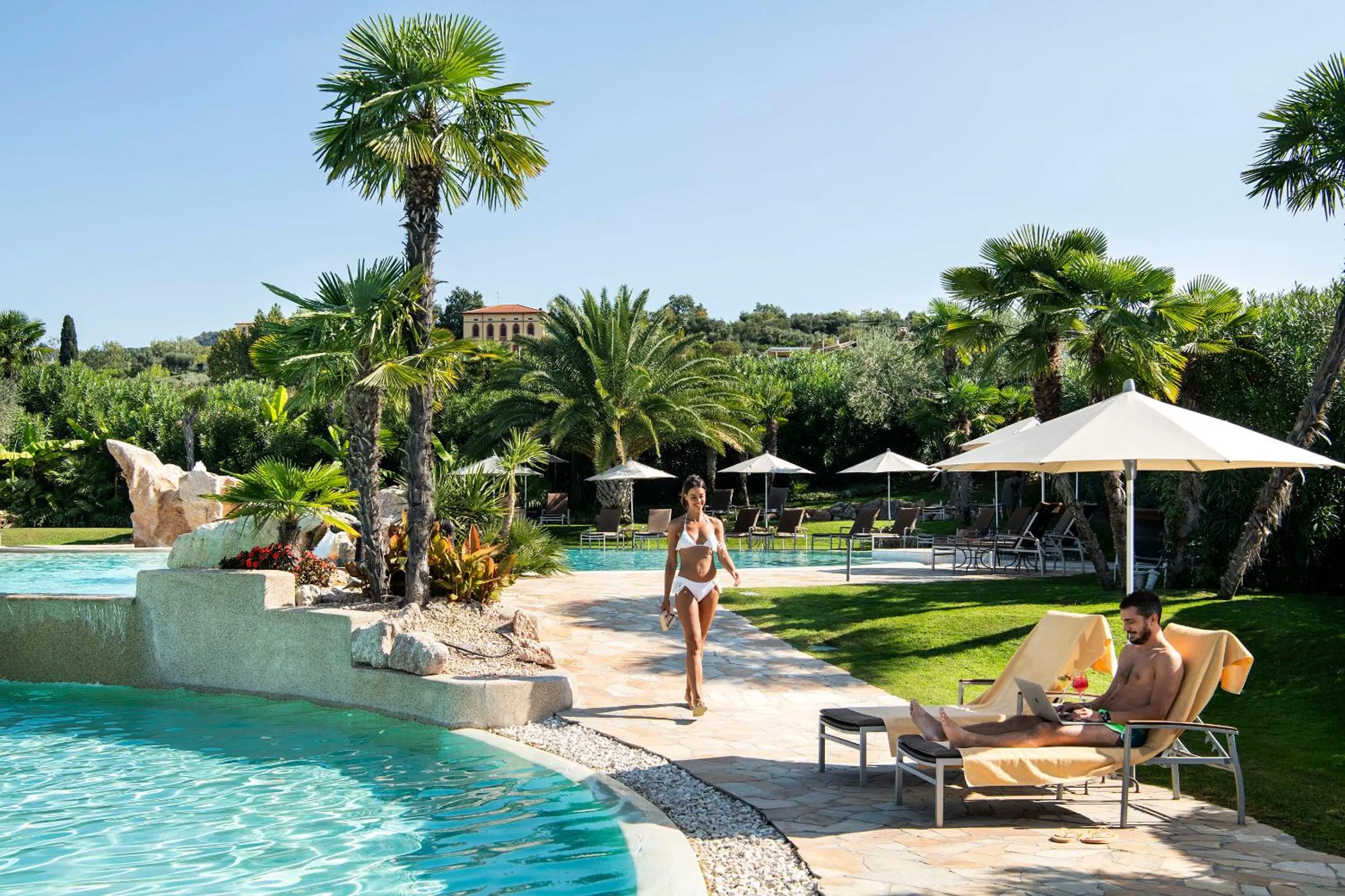 Garden in Color Hotel Style, Design & Gourmet