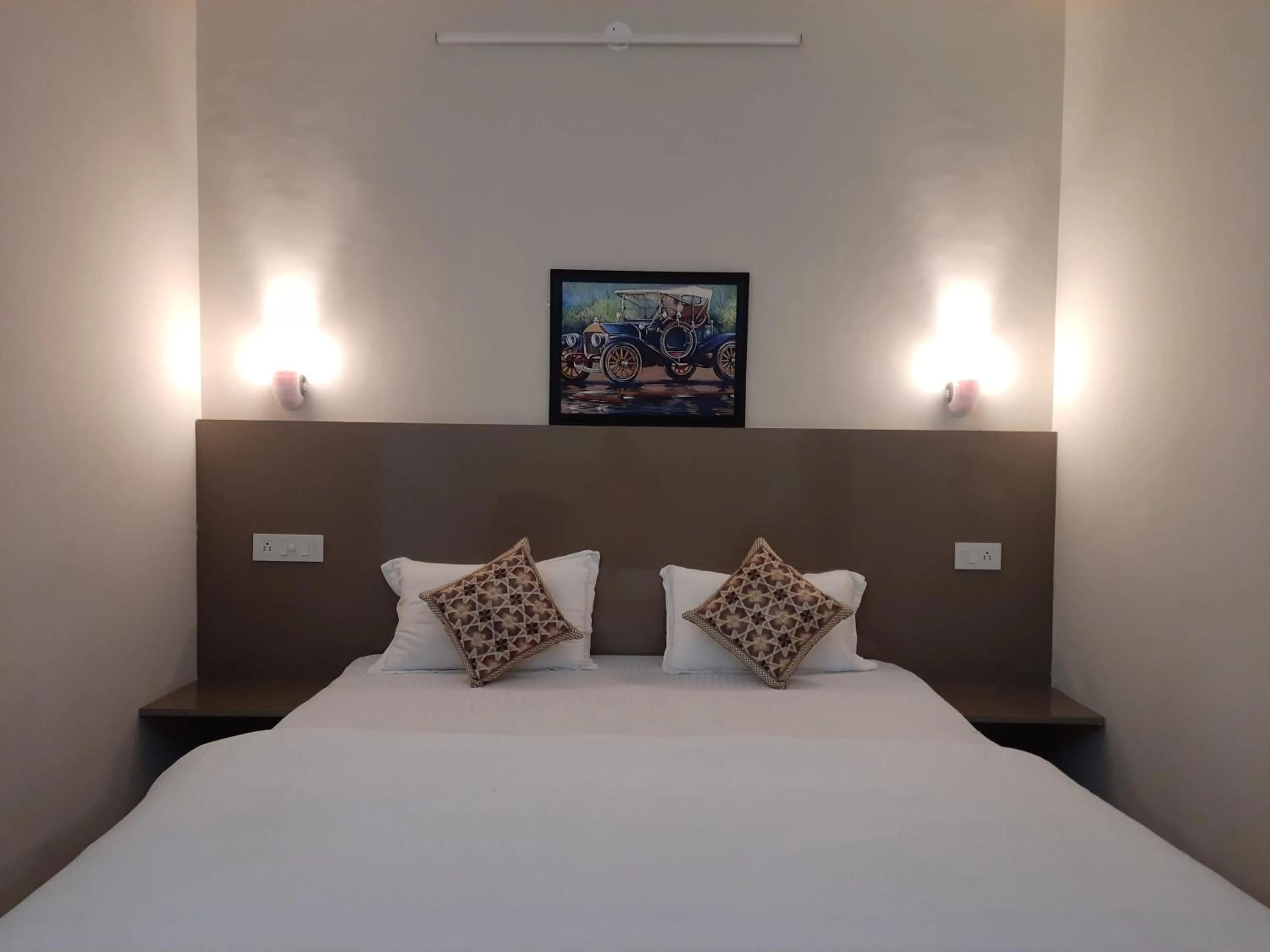 Bed in FORTUNE HEIGHTS HOMESTAY- Best Forest view & Peaceful surrounding