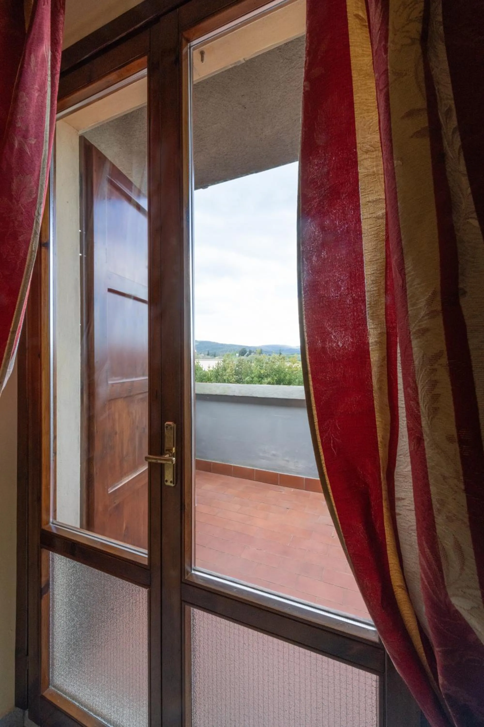 Mountain view in Le Volpaie